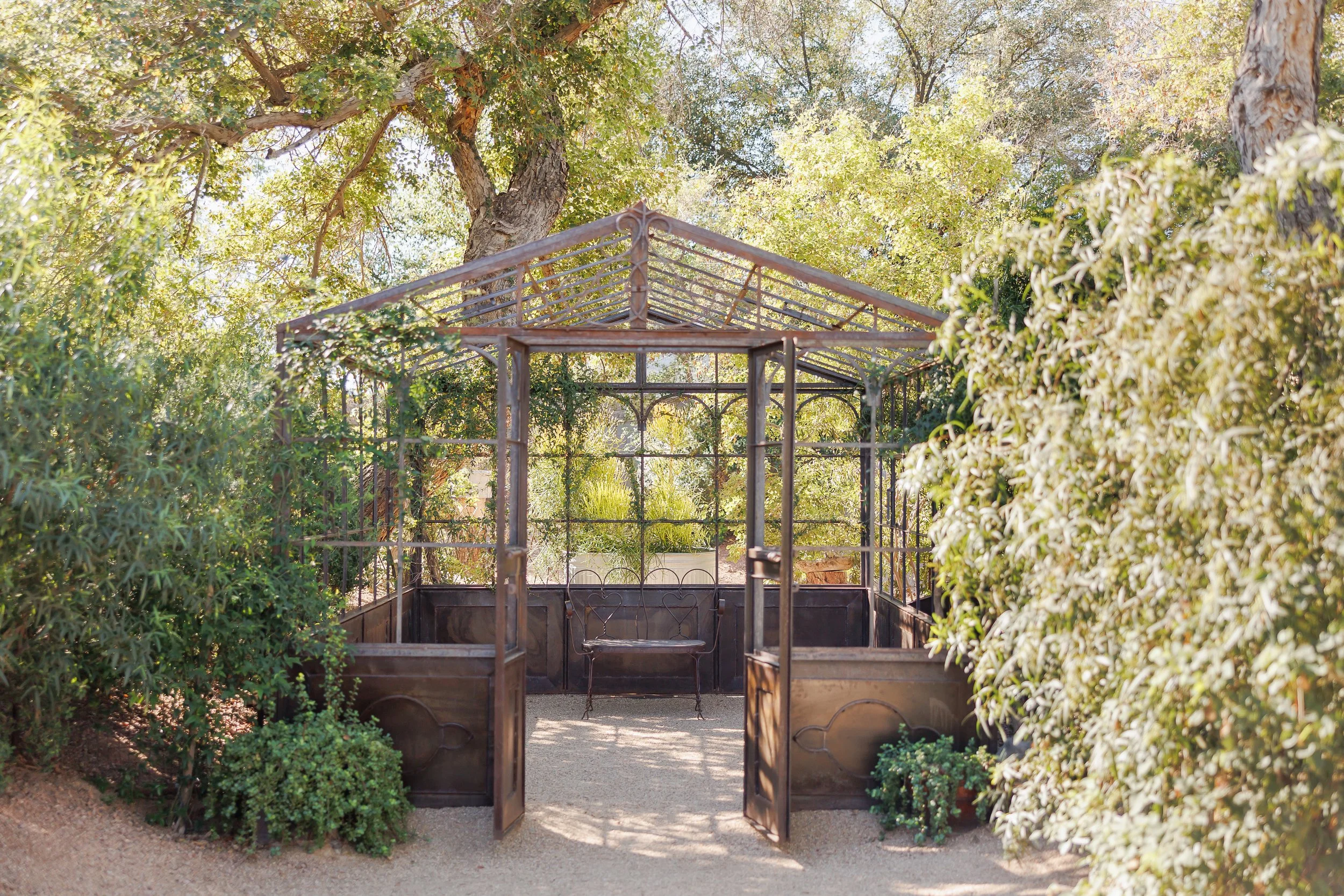 meander-gatherings-greenhouse-1.jpg