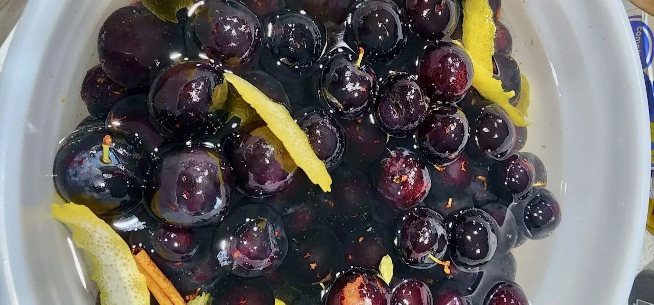 Episode 102: Cocktail Naming Contest + I Crown My Top Lightweight Game of 2025