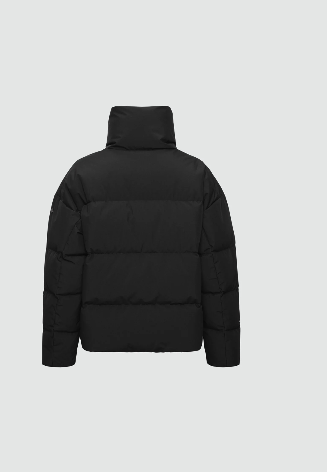 Scandinavian Edition Block II Down Jacket in black with high collar and quilted design — Sabine Kohler Boutique3.png