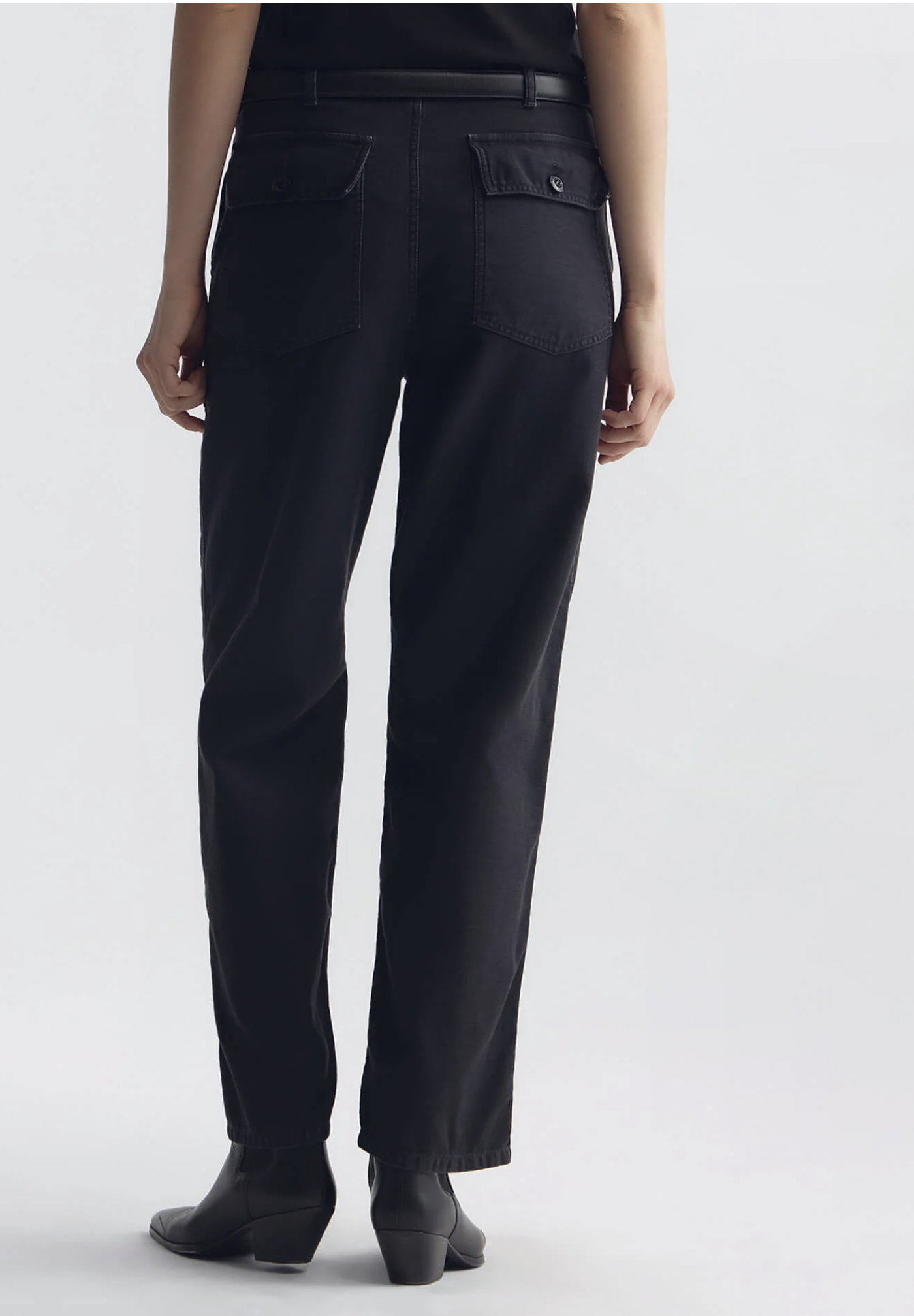 Nili Lotan Earl Cotton Pant in Carbon straight leg cropped — Sabine Kohler Boutique.png