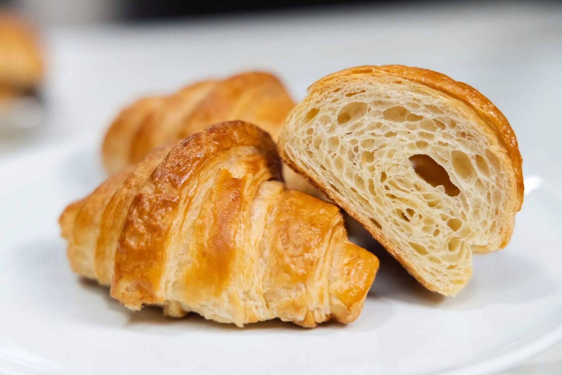 Web_Quality_Large-Croissant -3.JPG