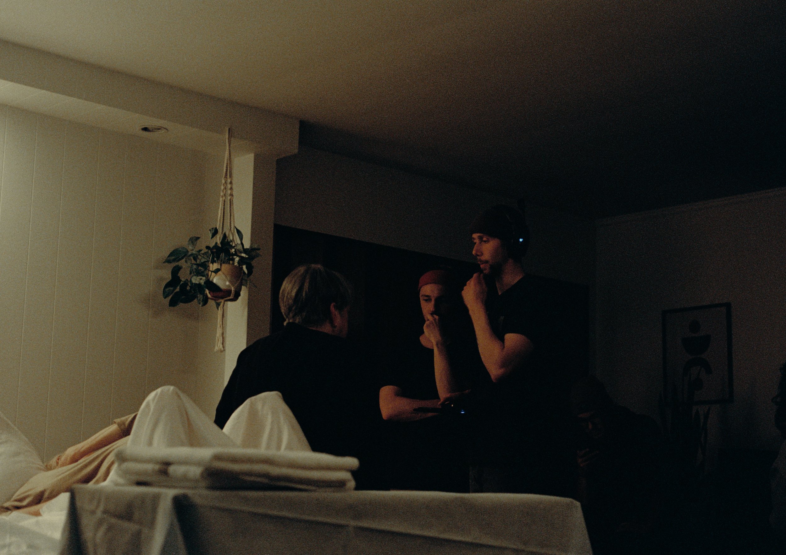Peckish-Color-12.jpg