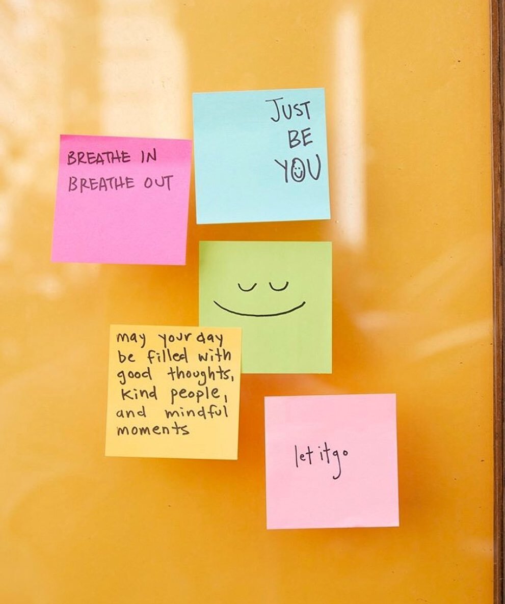 Snoozing into a new day with some gentle reminders 😴💛💫

(📸 @headspace)
.
.
.
.
.
.
.
.
.
.
.
.
.
.
.
#headspace #wellnessblogger #womensupportingwomen #theeverydaygirl #wellness #womeninbusiness #mentalhealthmatters #mentalhealthsupport #myhealin