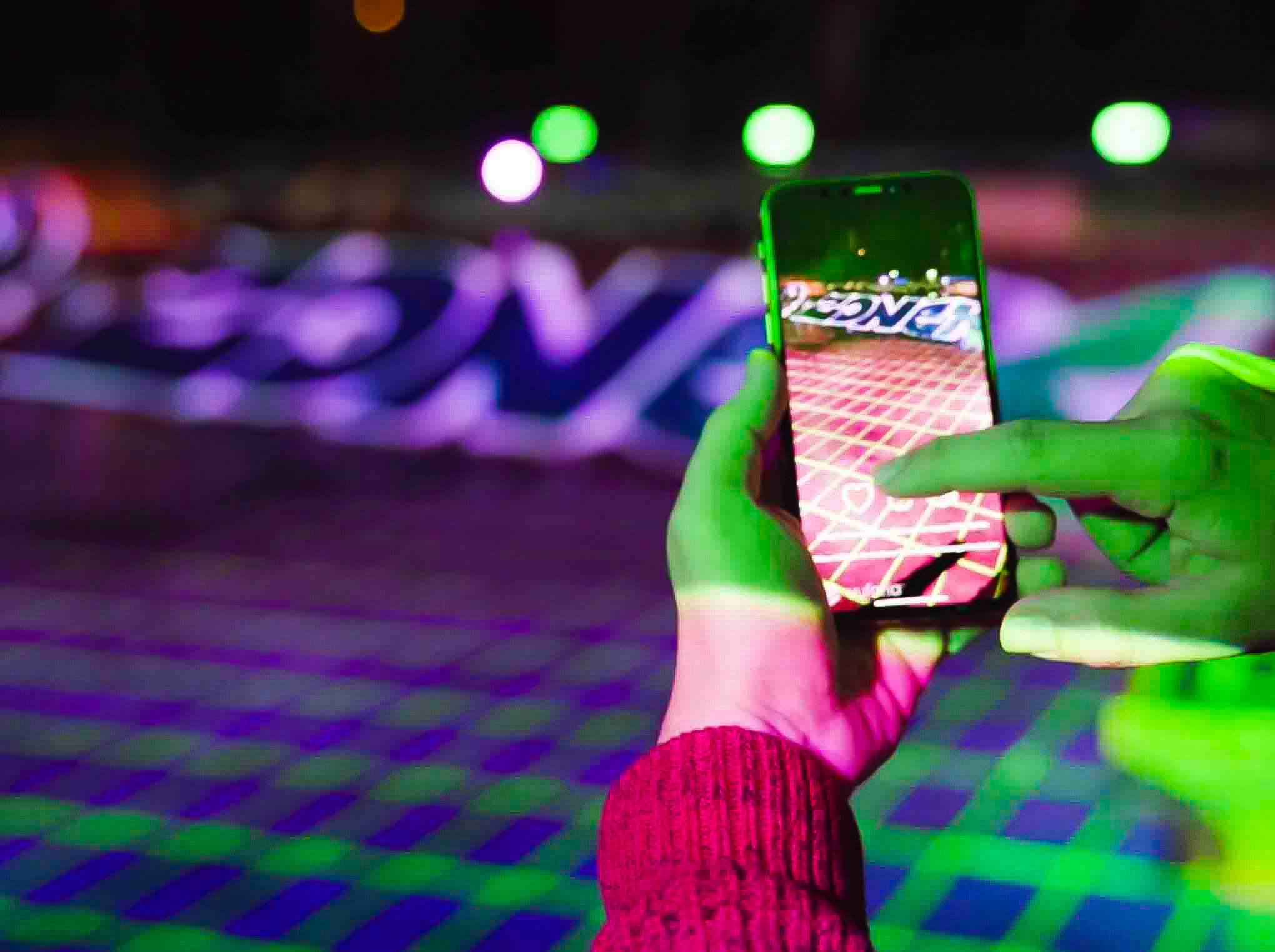 Moment_Factory_Public_Spaces_Skatemapp_skatemapp-augmented-sport-skatepark-3-WS.jpg