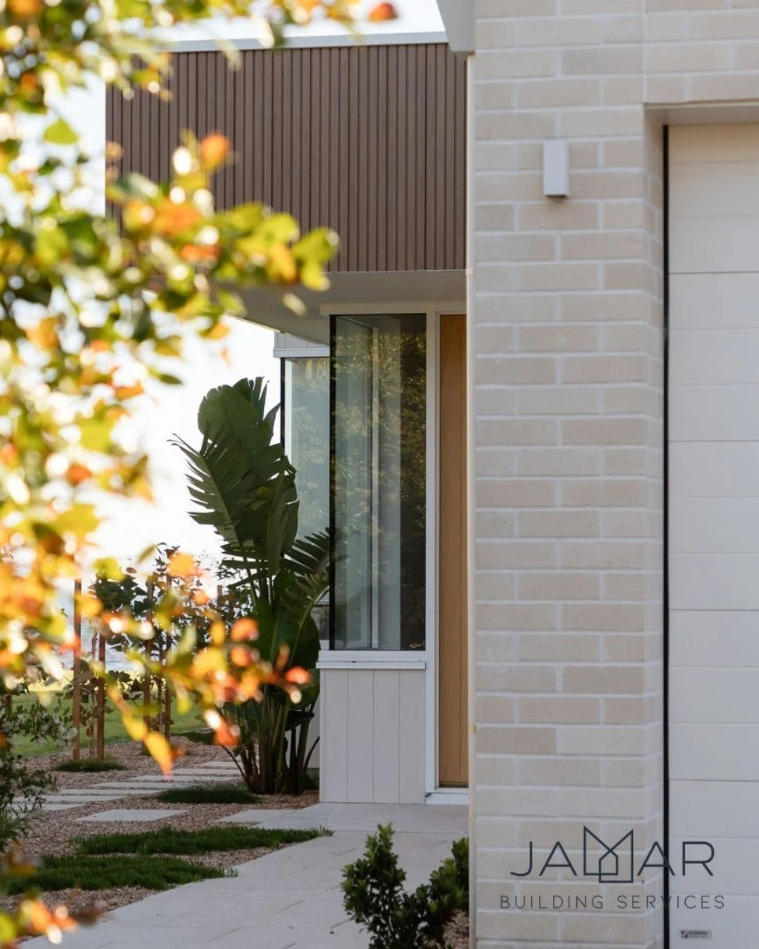 Builder: Jamar Building Services
Architect: Messis Studio
Interior Designer: Melissa Slade Interiors

From concept to completion, this collaboration is something truly special. Thoughtful architectural design, refined interior selections, and expert 