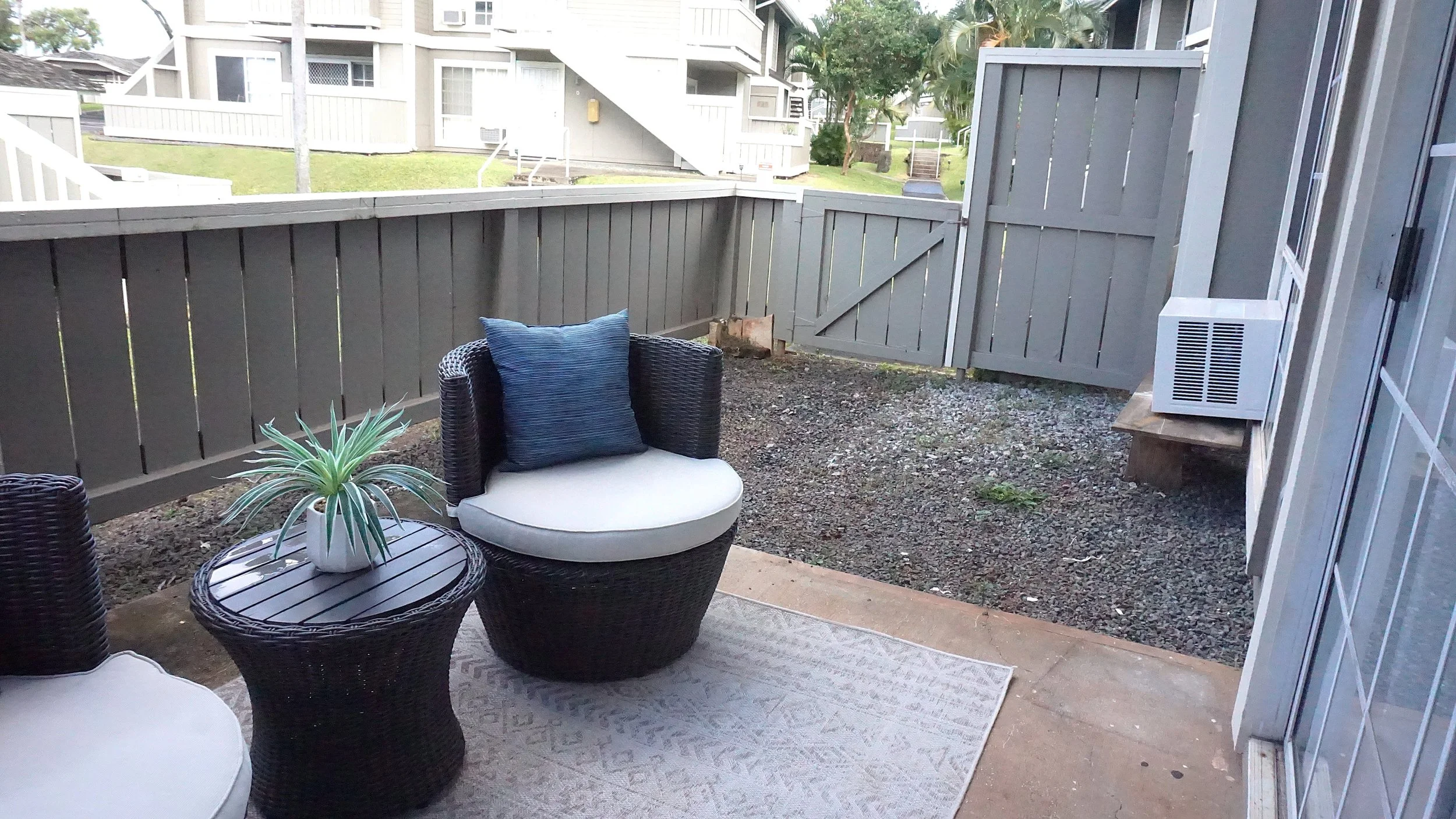 patio.2.JPG