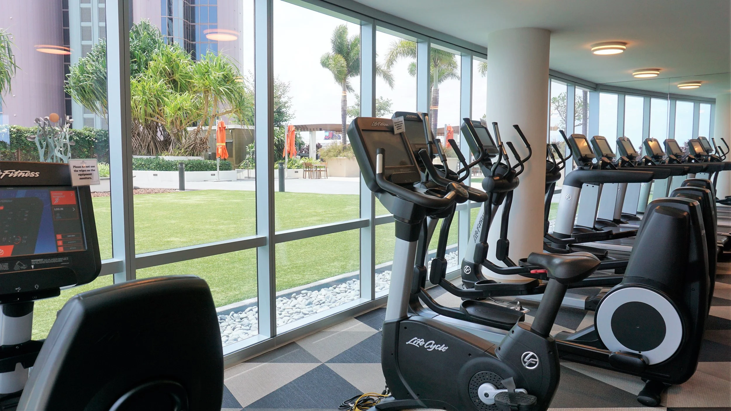 Keauhou.gym.2.JPG