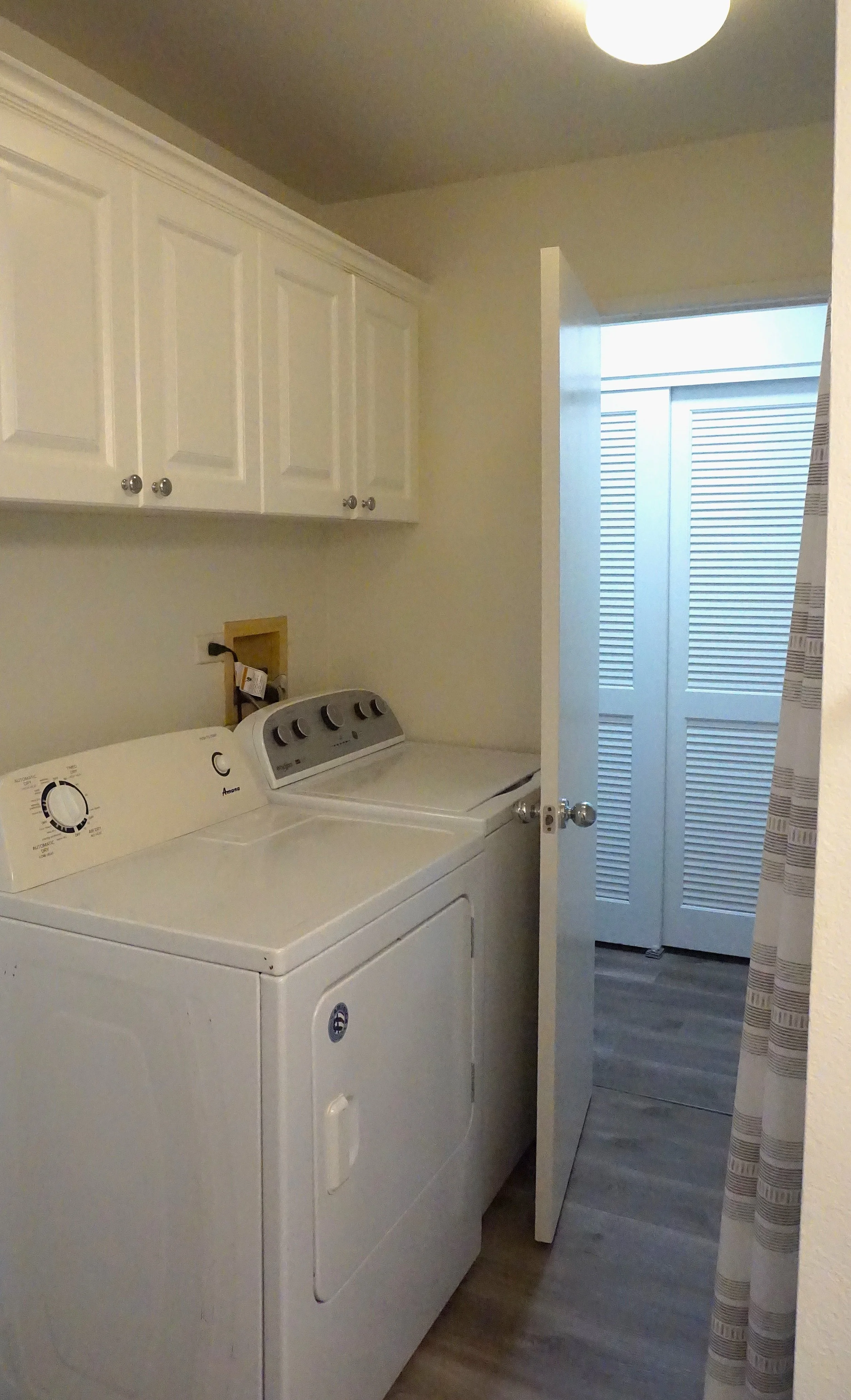 washer.dryer.JPG