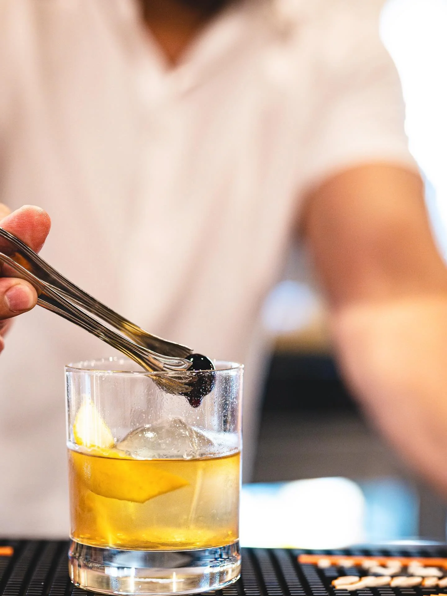 Happy Thursday! We can&rsquo;t wait to serve you! 
Make your reservations on our website!
Lostkeytap.com
.
.
.
#thursday #foxcities #foxvalley #depere #greenbay #appleton #foxcitiesfoodie #foxvalleyfood #greenbayfoodie #bar #restaurant #datenight