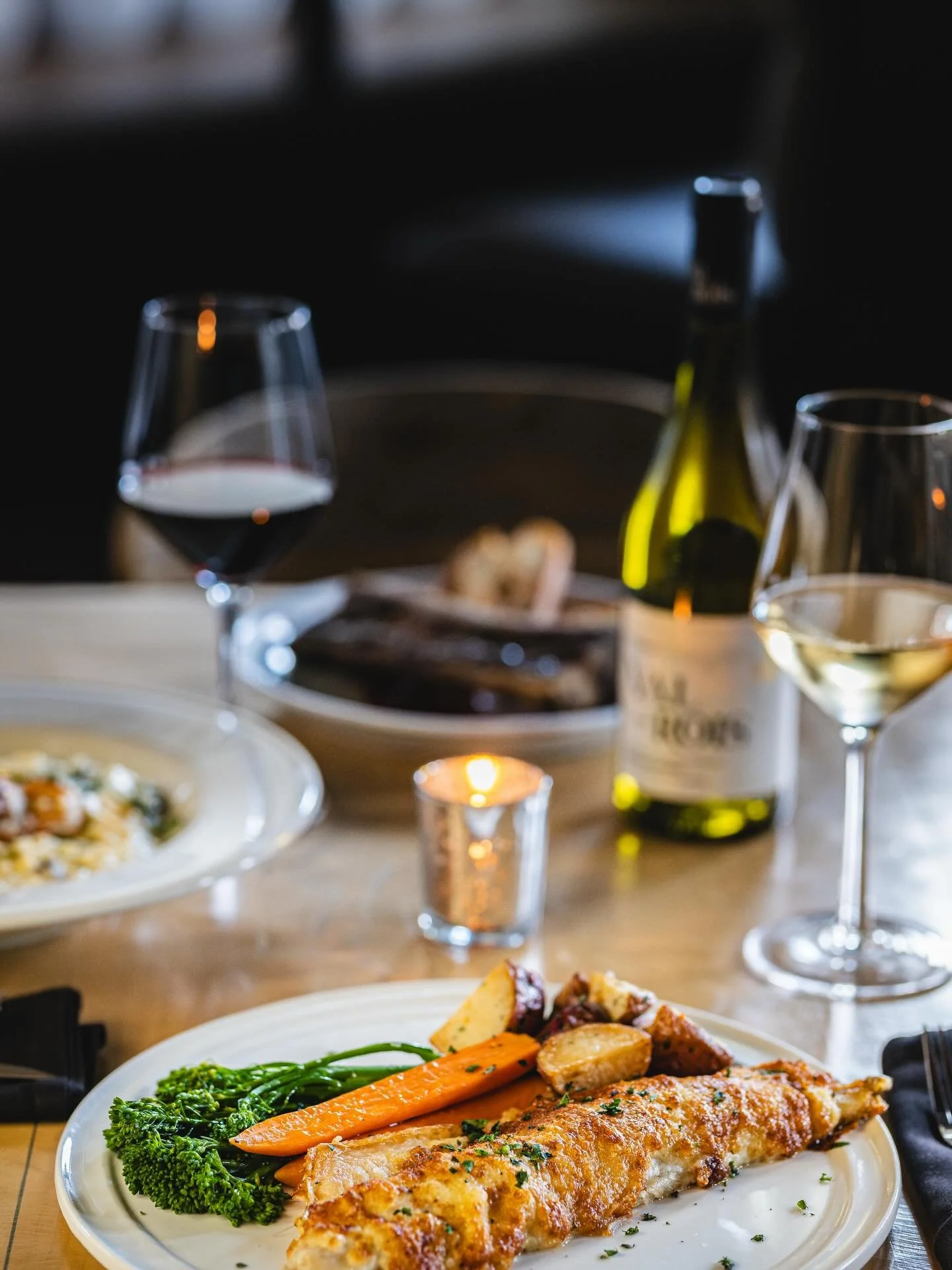 Saturday&rsquo;s are for dinners out! Come have a delicious meal with us!
Make your reservations on our website!
Lostkeytap.com
.
.
.
#saturdaynight #foxvalley #foxcities #depere #greenbay #appleton #foxvalleyfood #foxcitiesfoodie #greenbayfoodie #ba