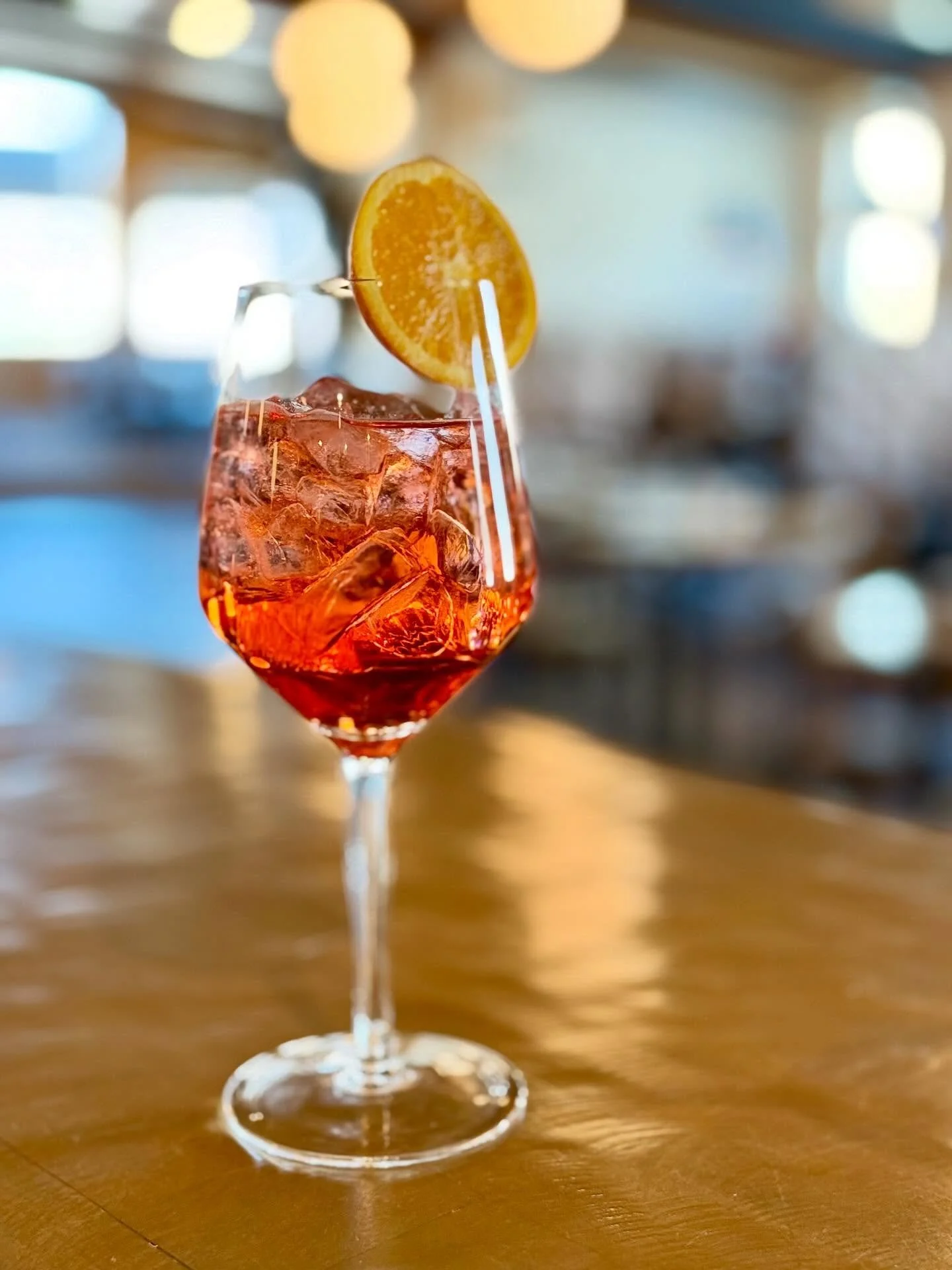 Are you doing dry January? We&rsquo;ve got you covered! Try one of our favorite mocktails, our Non alcoholic aperitivo spritz!

Make your reservation on our website!
Lostkeytap.com
.
.
.
#nonalcoholic #mocktail #craftcocktails #foxvalley #foxcities #