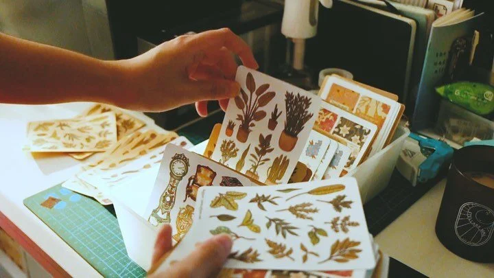 This one&rsquo;s a little late, but here&rsquo;s last week&rsquo;s studio vlog! 🌻 You know the drill! Swipe left to see some stills~ 

✨LINK IN BIO TO WATCH ✨

I hope you can support this one like you did the previous ones. 🥰

Like, share, comment 