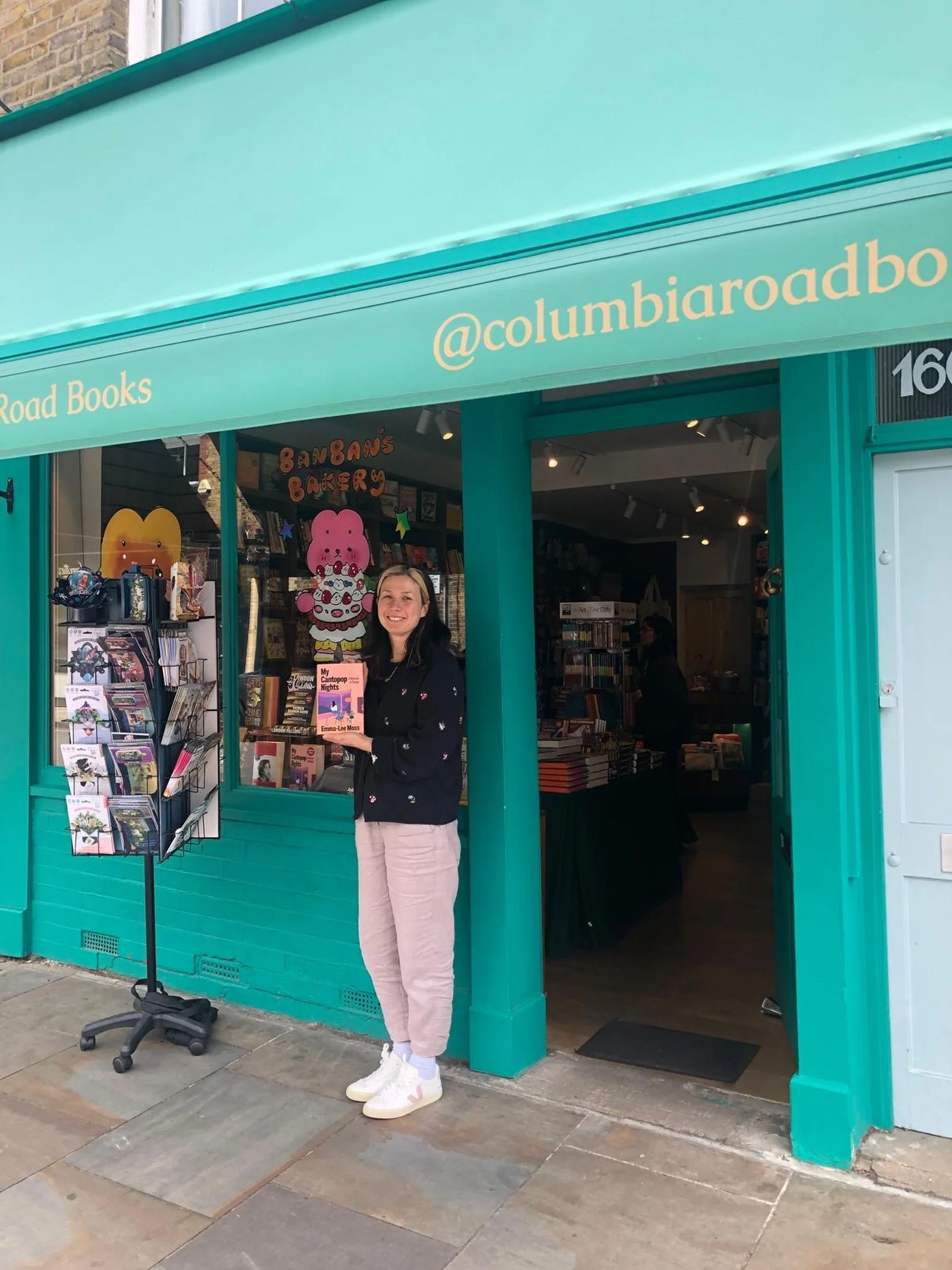 Big thank you @emma_lee_moss for coming in to sign My Cantopop Nights for us!!! 🥰🤭

#books #london #bookshop #indiebookshop #bookrecommendations