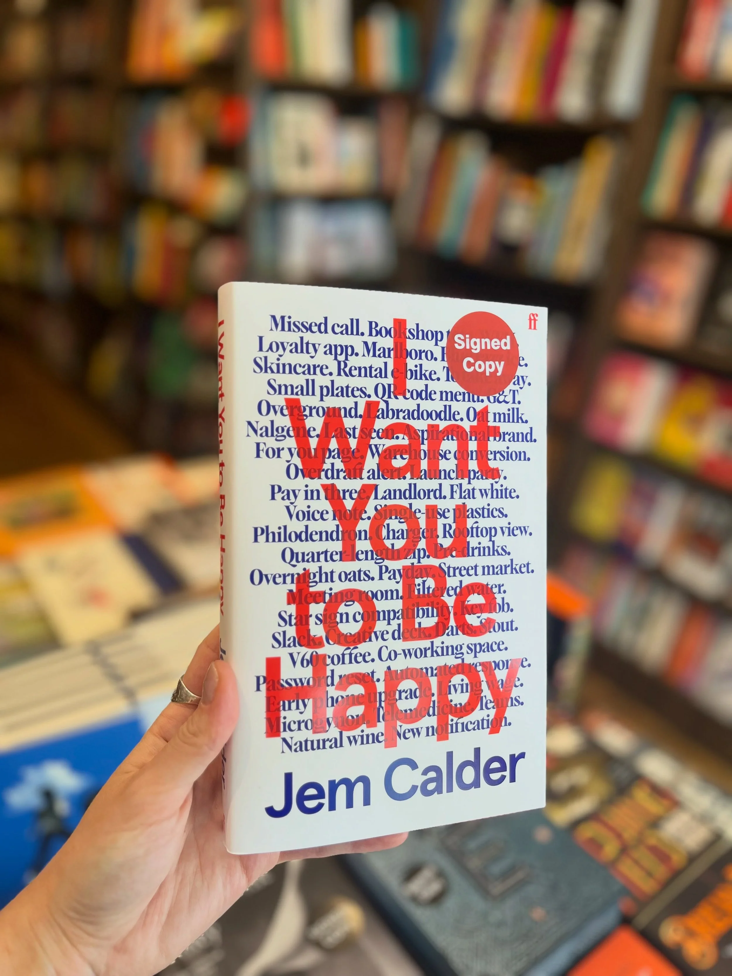 &lsquo;I Want You To Be Happy&rsquo; is soo hot rn (just as hot as the heatwave- that&rsquo;s pretty hot) 🤭🥰 
It&rsquo;s been flying off the shelves &amp; it&rsquo;s no surprise why! 

#books #litfic #bookrecommendations #london #bookshop