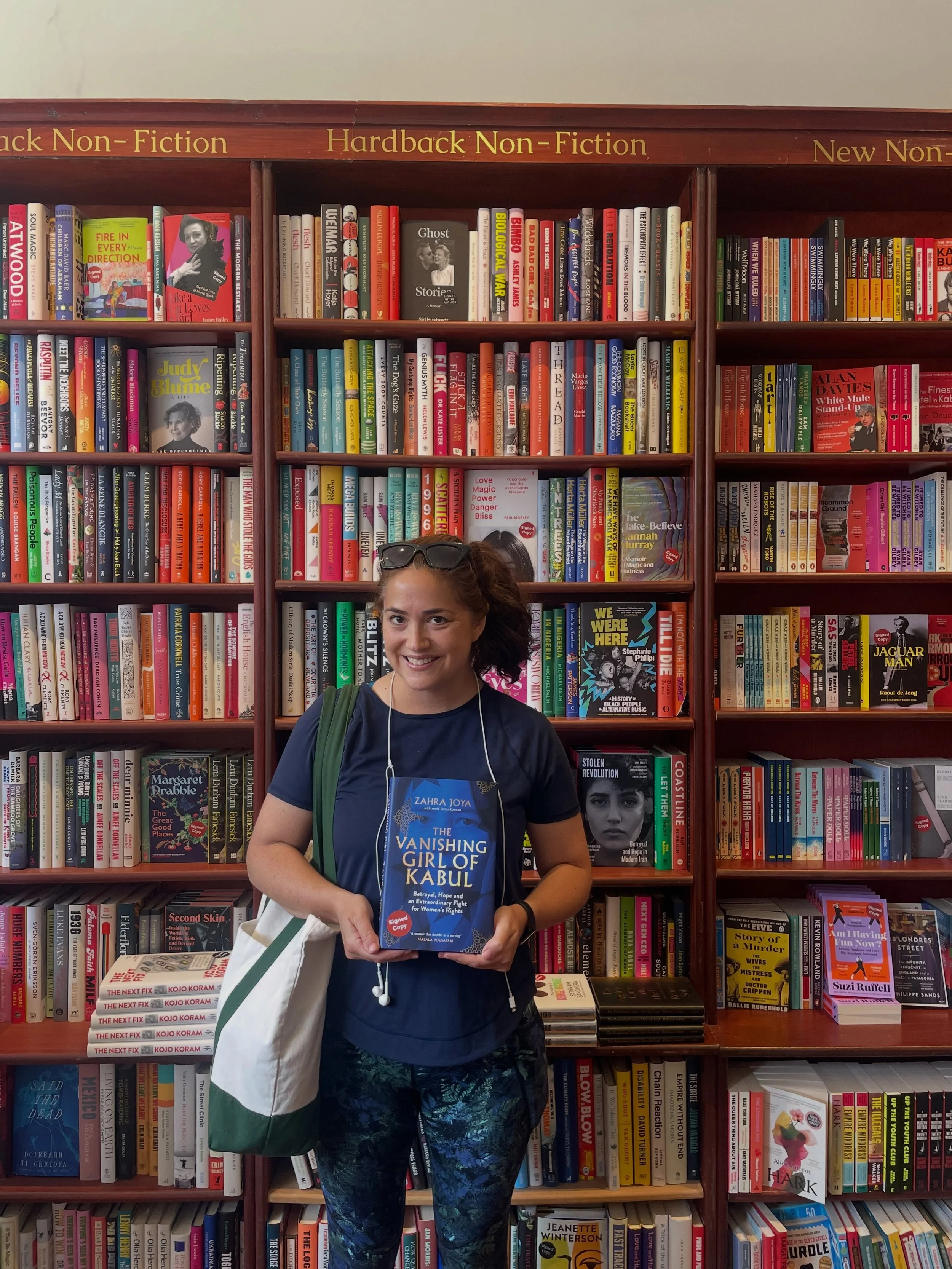 Thank you so much @amiefr for stopping by and signing copies of &ldquo;The Vanishing Girl of Kabul&rdquo; for us! Signed copies now available in store 💙