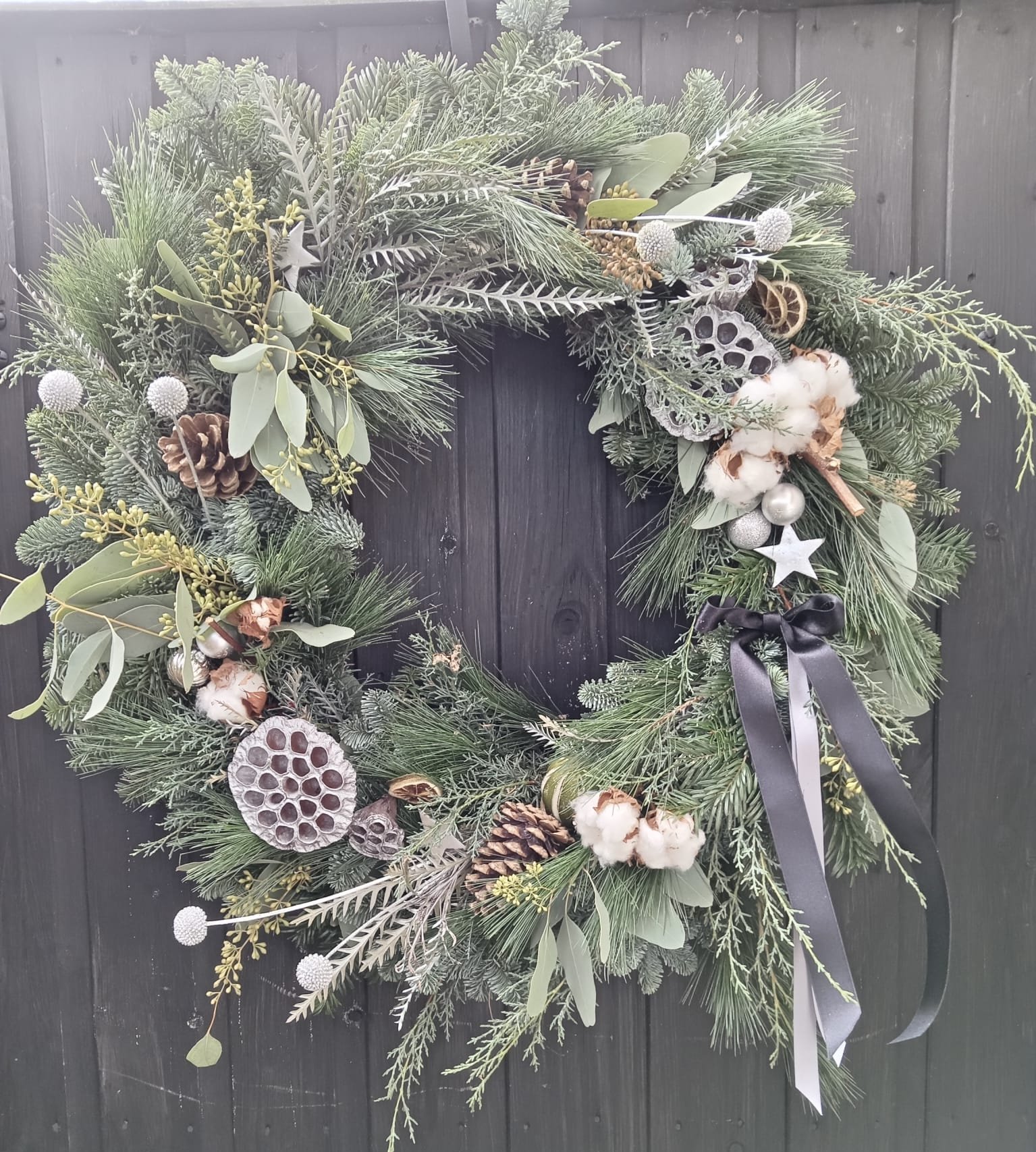 An evening of festive wreath making with BlossEm