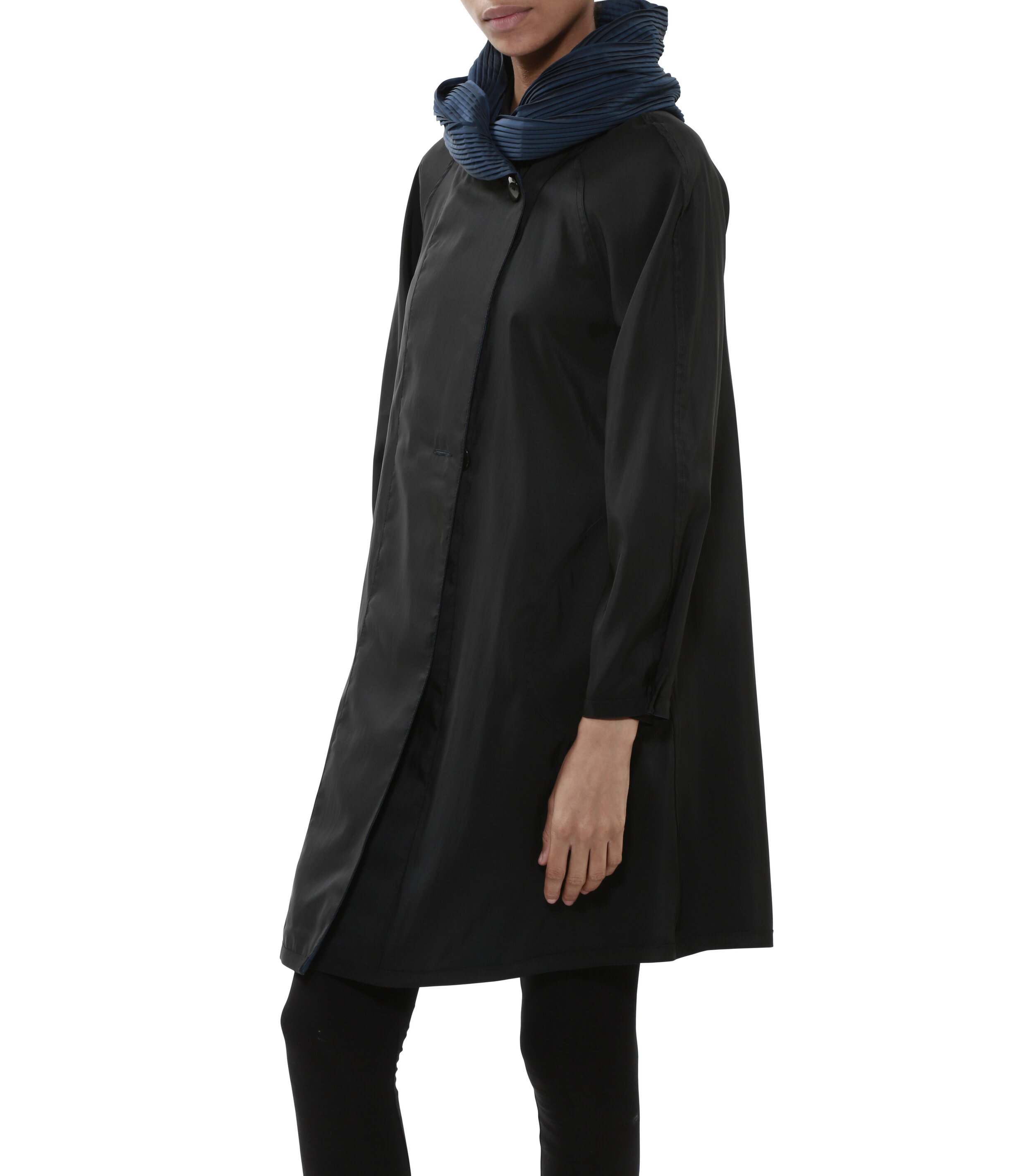 DONATELLA SAPPHIRE:BLACK 005.jpg