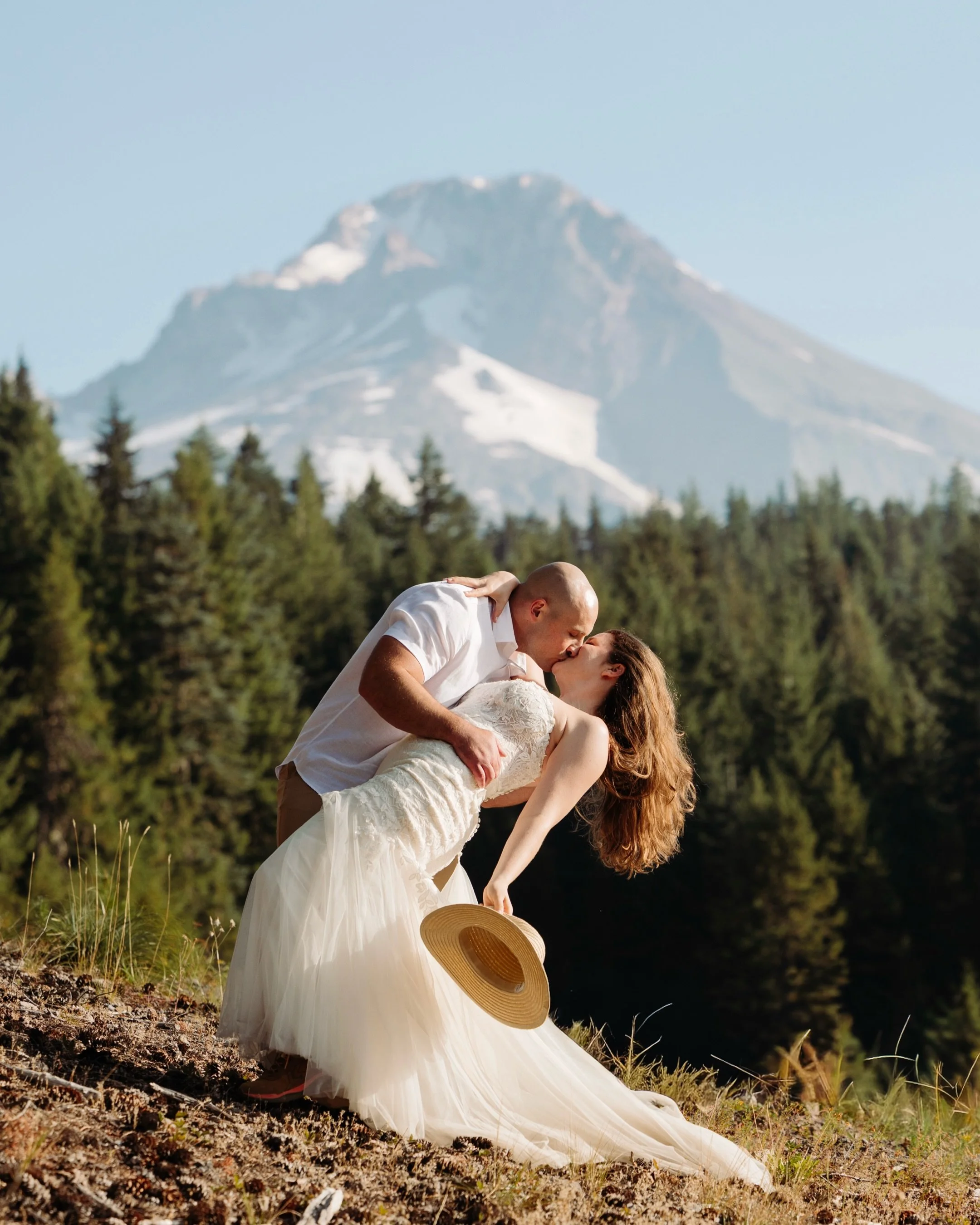 Before Savannah &amp; James tied the knot in North Carolina this past weekend, the two eloped at sunrise at Trillium lake. It was a simple ceremony, attended by their two close friends and one curious duck 🦆

While the fog kept us from seeing Hood f