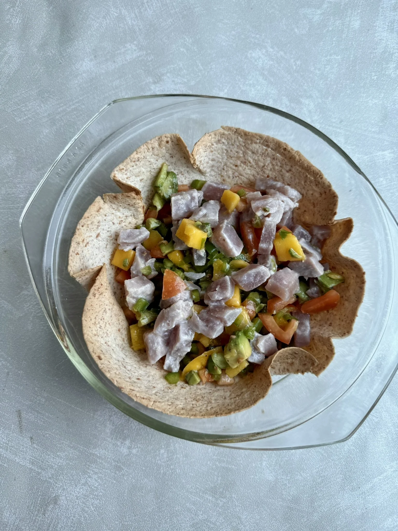 Tortilha de ceviche, um almoço preparado em minutos