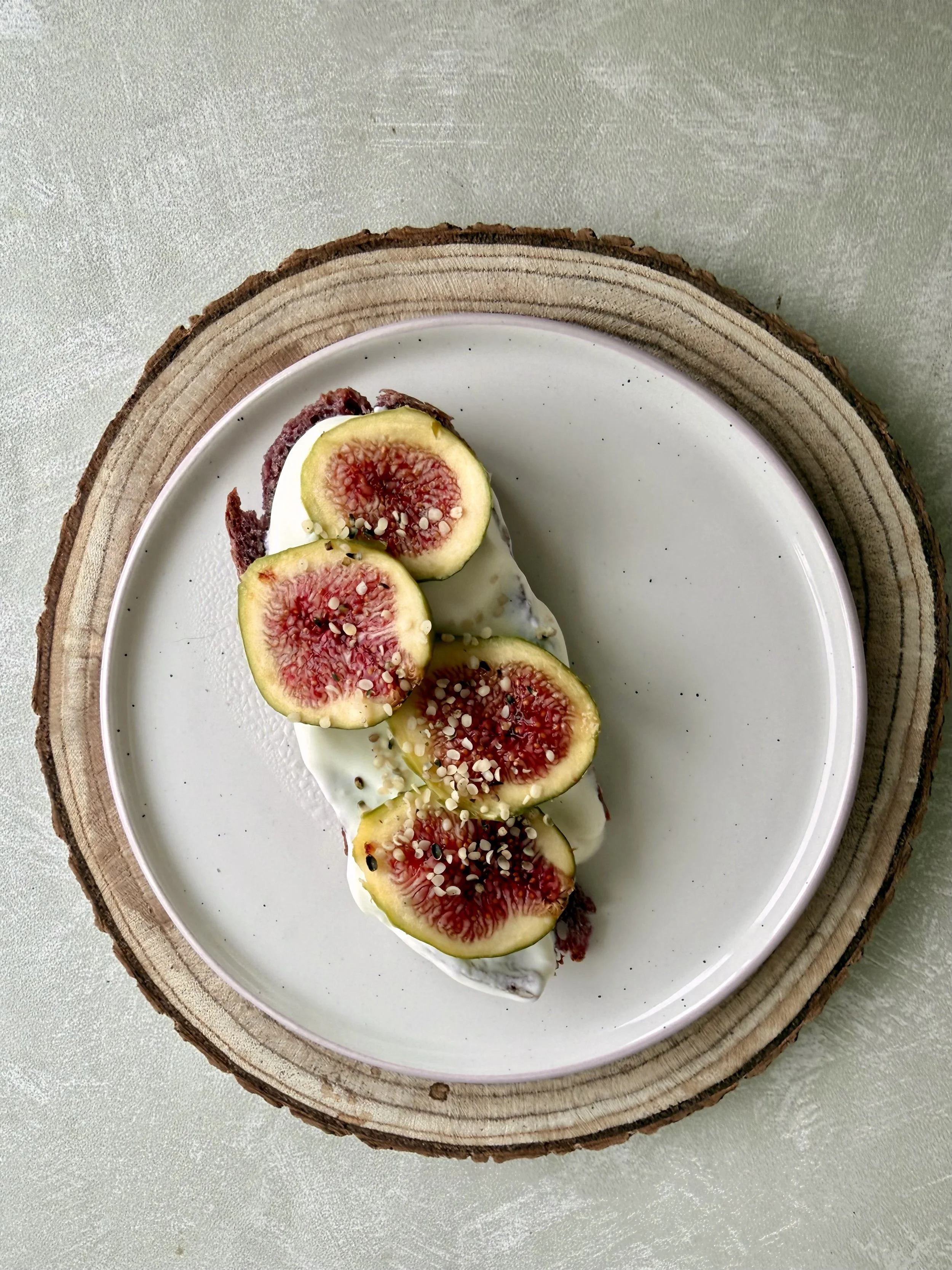 5 pequenos-almoços rápidos e nutritivos