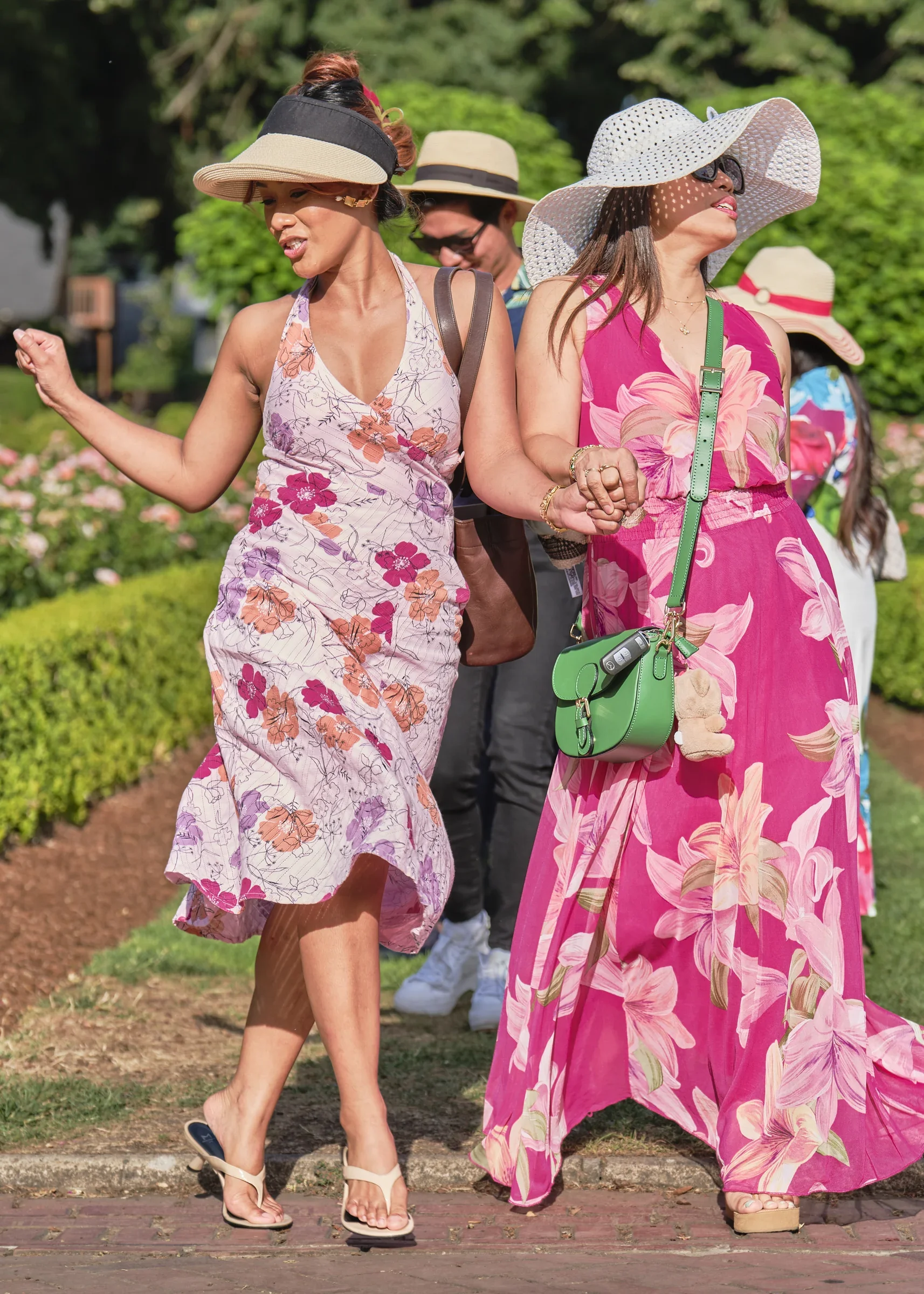 DSCF8901 2-people-web.webp