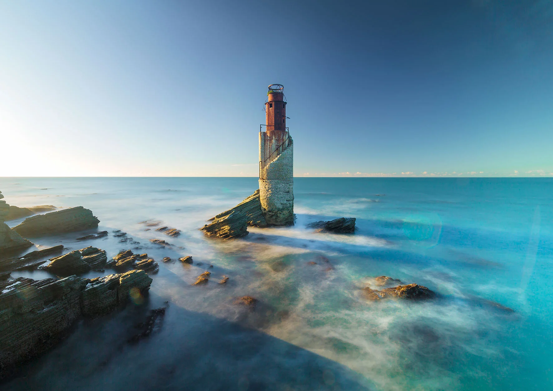new zealand-landscape-photography-fine-art-print-Tuahine-Tuaheni-point-lighthouse-sunrise-gisborne