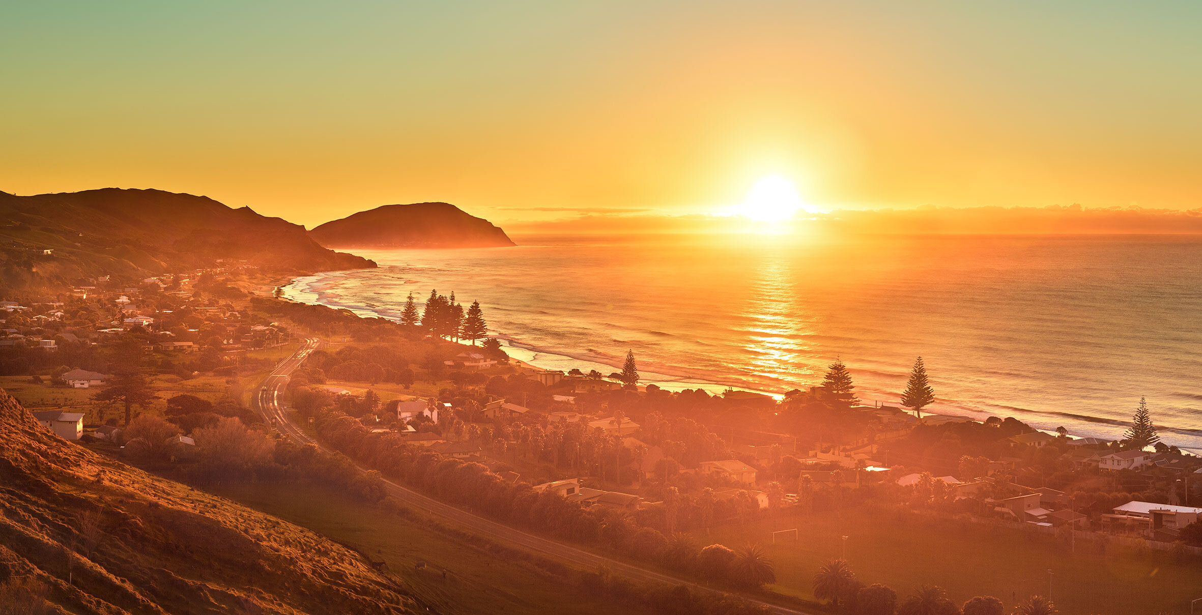 new zealand-landscape-photography-fine-art-print-wainui-sunrise-gisborne-tairawhiti-golden-hills