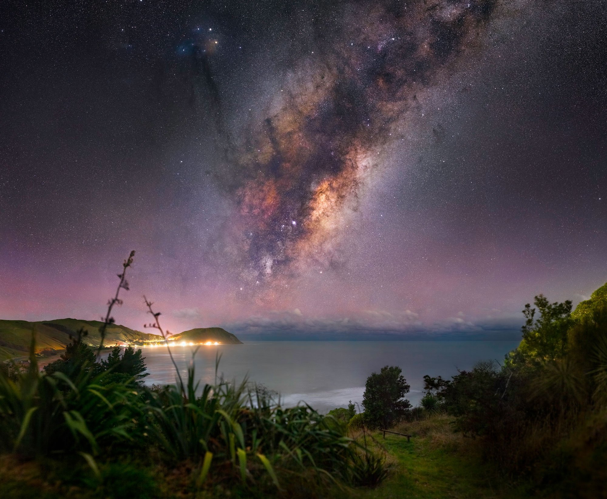 An_EastCoast_Night__NFT_DamonMeade_web.jpg