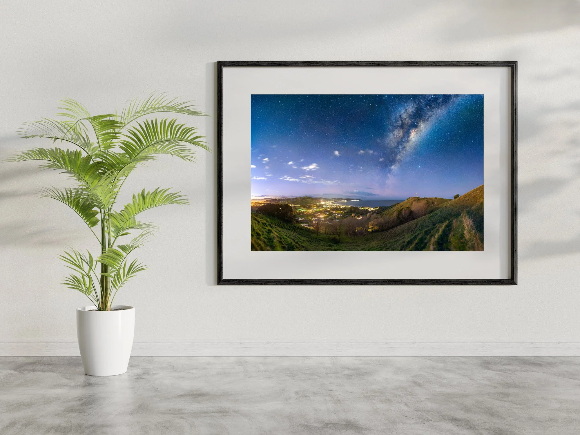 LLYD_50MM_ASTRO_Frame__Web_2025.jpg
