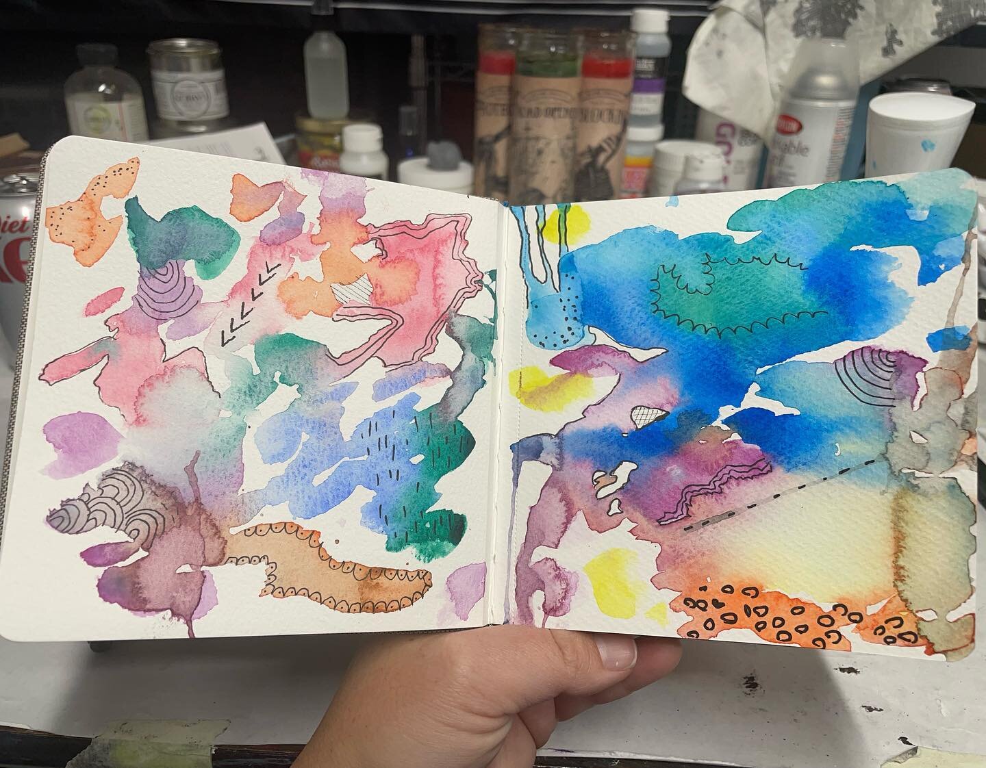 Days 1 and 2 of a little 30 day art journal painting challenge by @rebelunicorncrafts with watercolor (which is definitely a challenging medium for me). Love how both turned out!

You posted this challenge at just the right time for me, @rebelunicorn