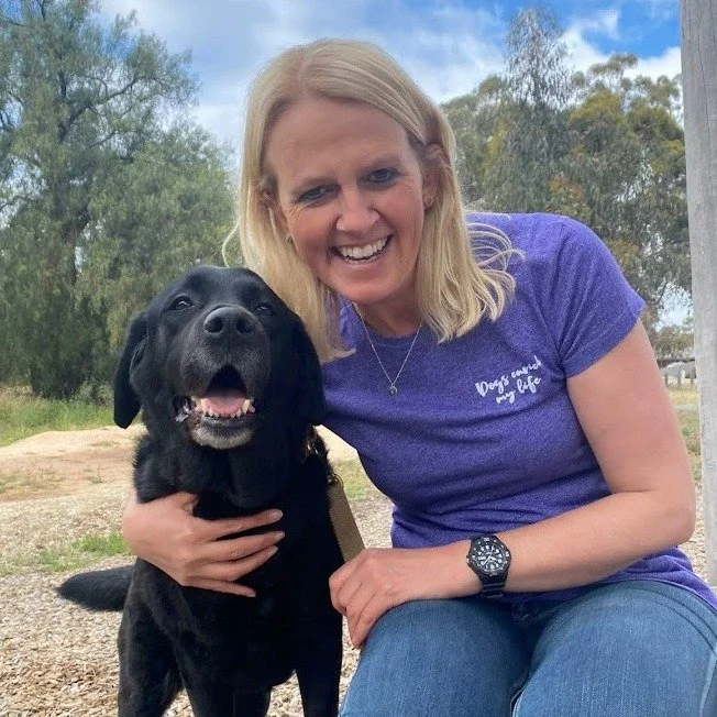Women's T-Shirt "Dogs enrich my life"