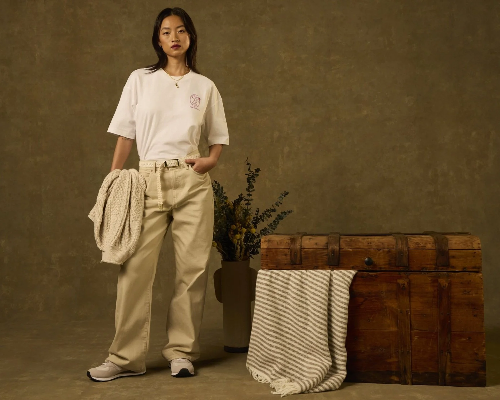 S125_GraphicTees_Look02_0629.jpg