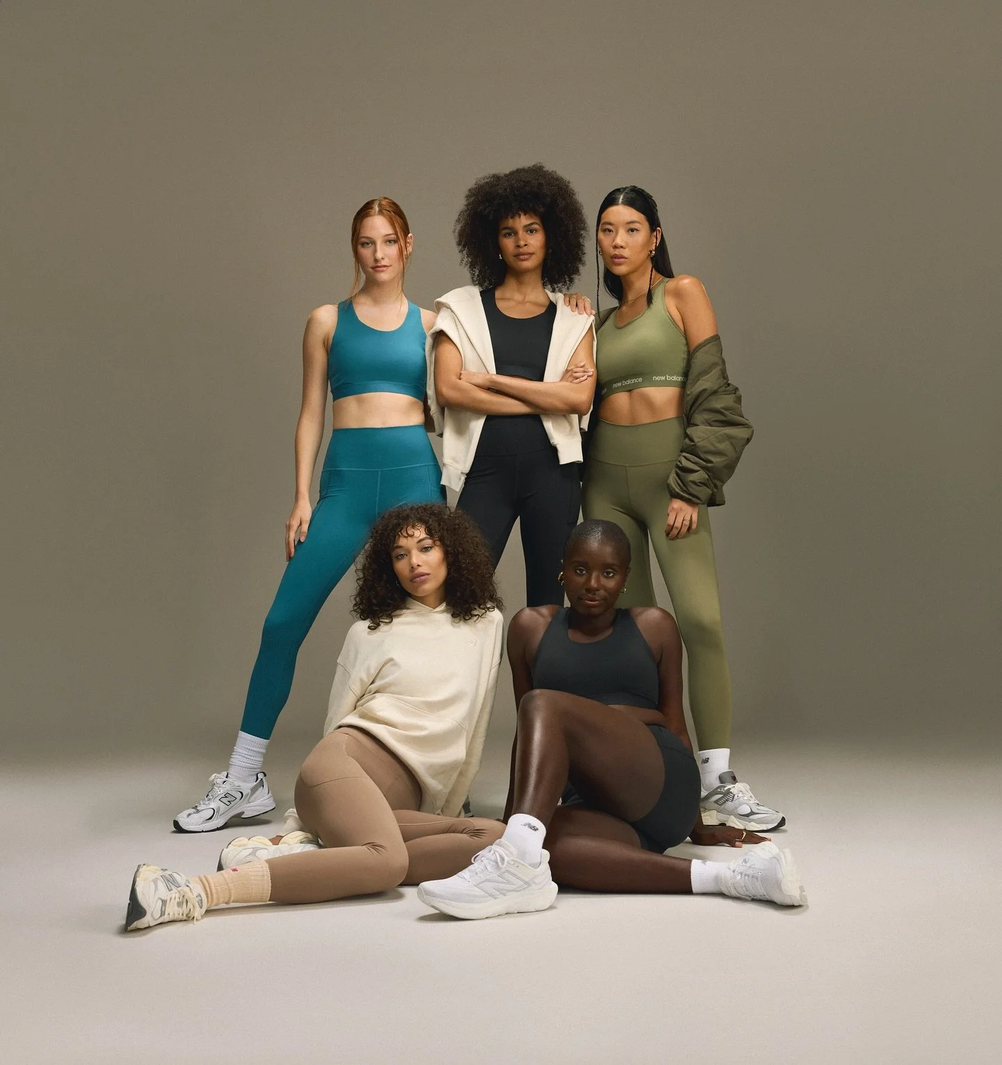 what a squad
&bull; @mominatu @jenella_powell @baylee.shearer @thesugarplumgoth @alexaesamuel &bull; glam by @alexandramakeupartistry assist by @susanfossamakeup repped by @artistswithagency &bull; 
wardrobe @lottiewarren assist @ccjazzzz 
props @rus