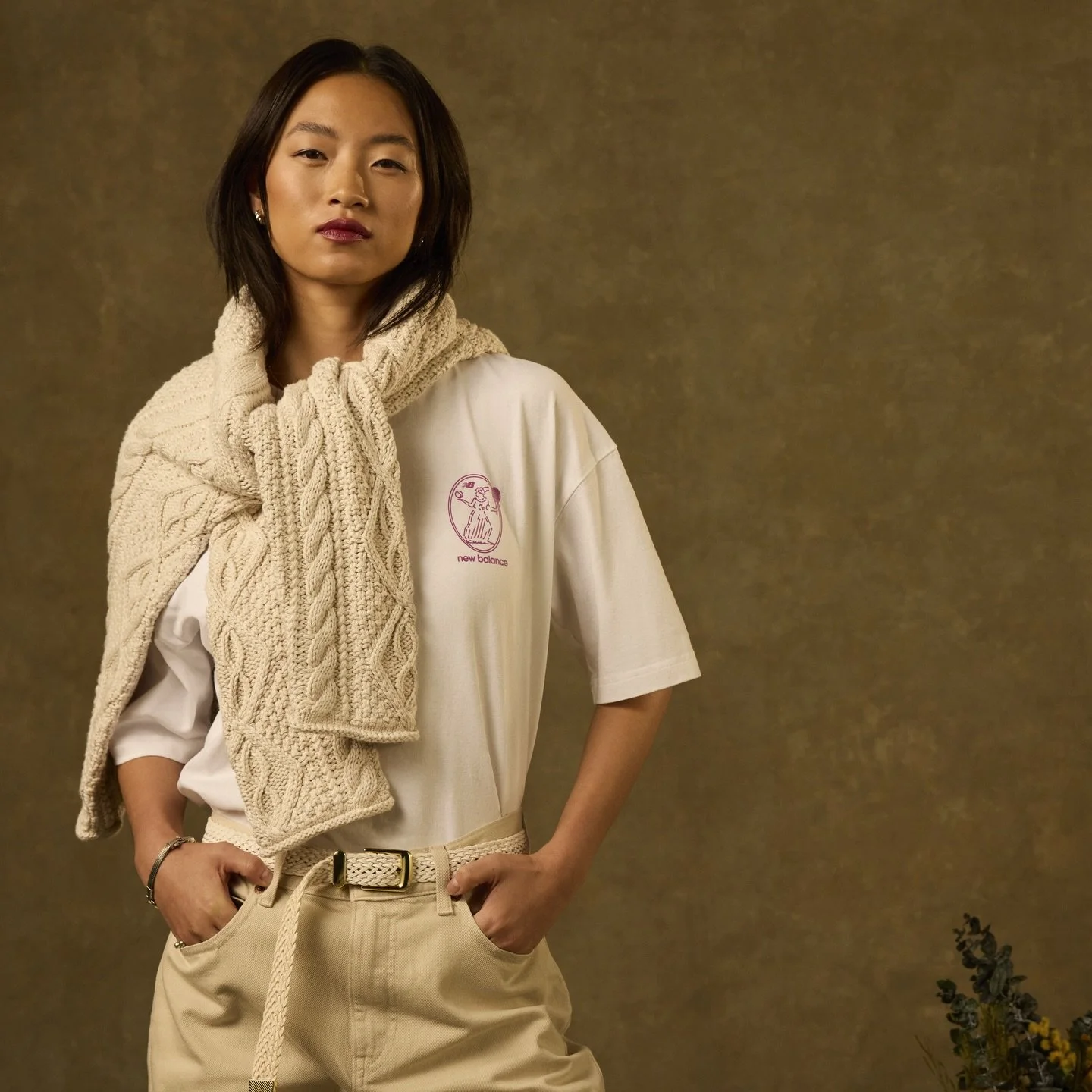 love me some graphic tees
&bull;
@brendaliang @moseshoney_ 
&bull;
H/MU @alexandramakeupartistry @artistswithagency 
Photo @digilumz 
Digitech @alexjonesphoto 
Gaffer @ruben__alves_ 
Wardrobe @lottiewarren @maililafayette 
Producers @samanthesaurus @