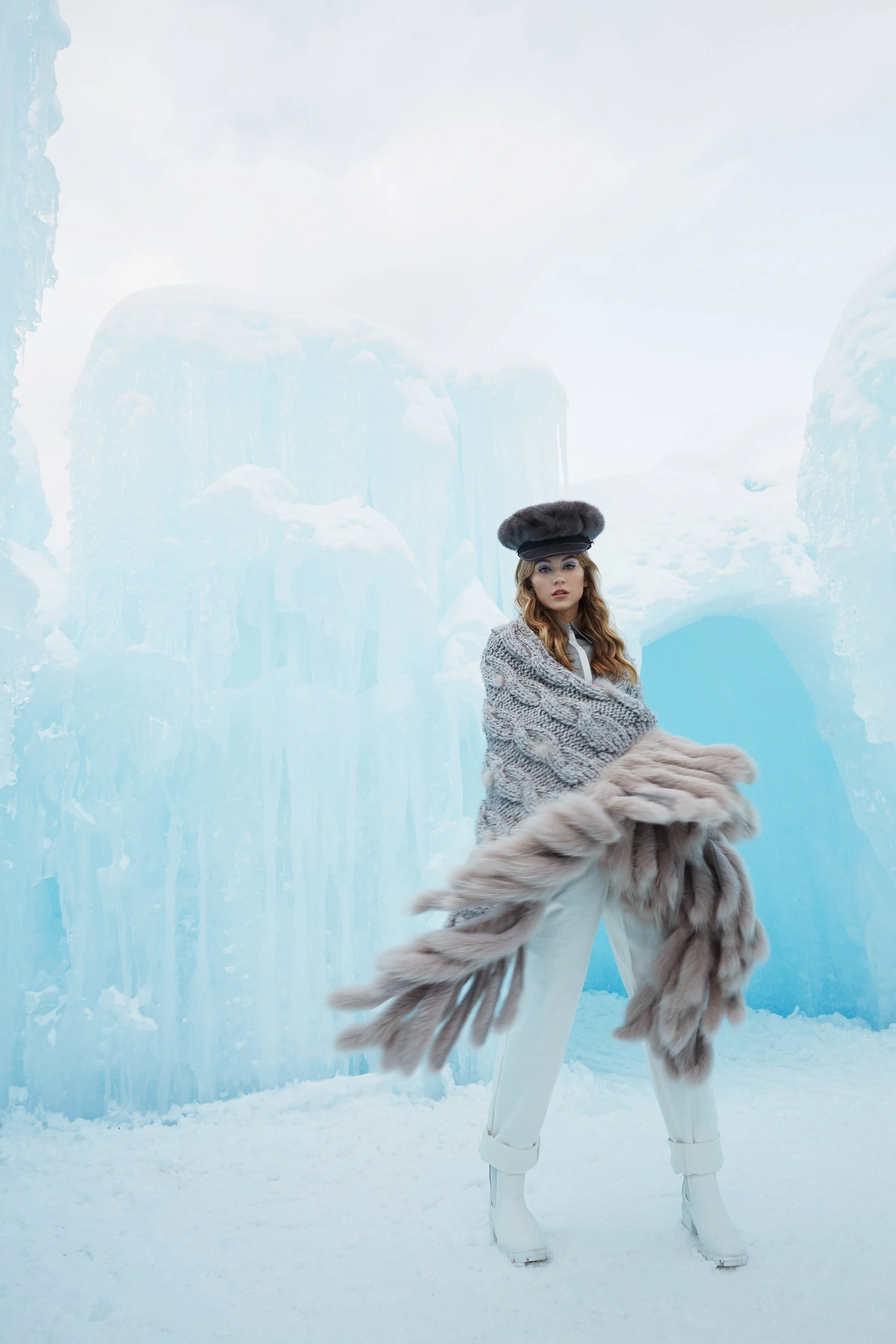 Alexandra_Dale_Tereza_Janakova_Zania_Leon_Ice_Castle_5.jpg