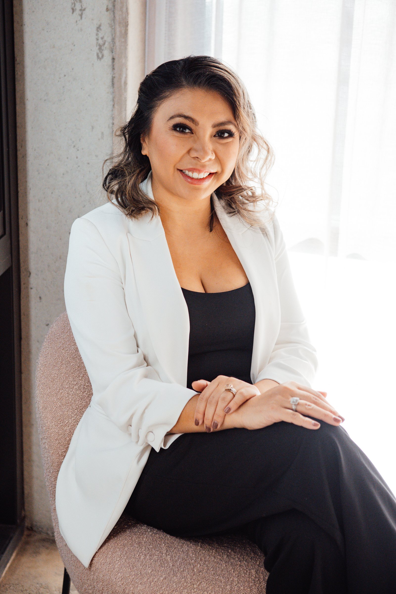 ali-mayfield-branding-photography-sunshine-coast-photographer-portrait-85.jpg