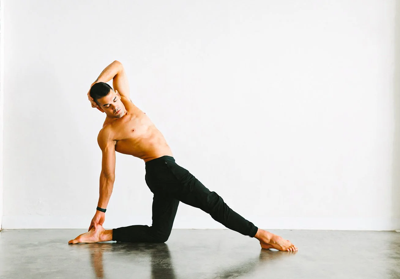 sunshine-coast-yoga-movement-photographer-ali-mayfield-65.jpg