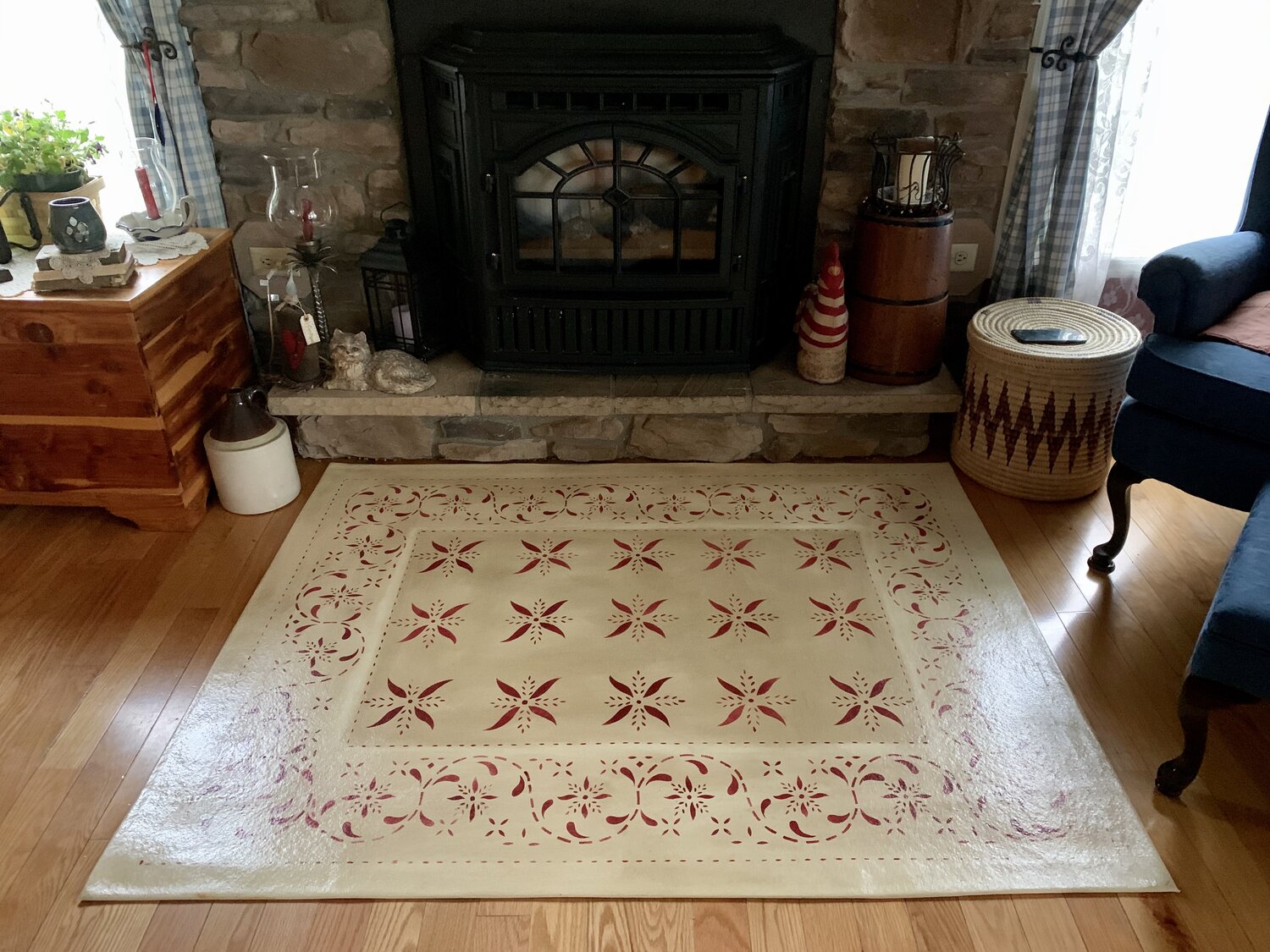 Early American Floorcloth Area Rug. Primitive Floor Cloth