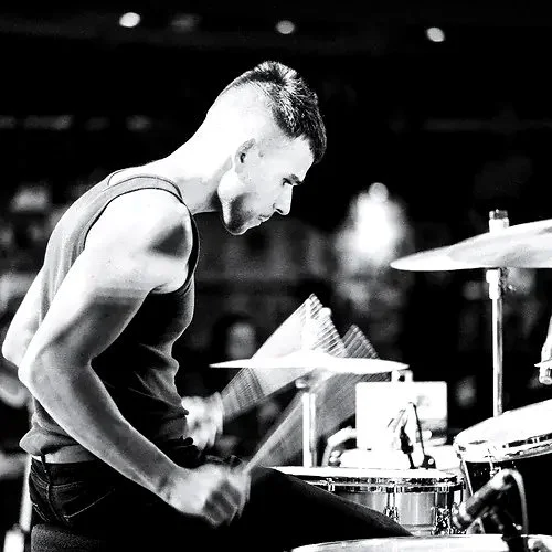 12 — DRUMMER — LWT_MASTER.jpg
