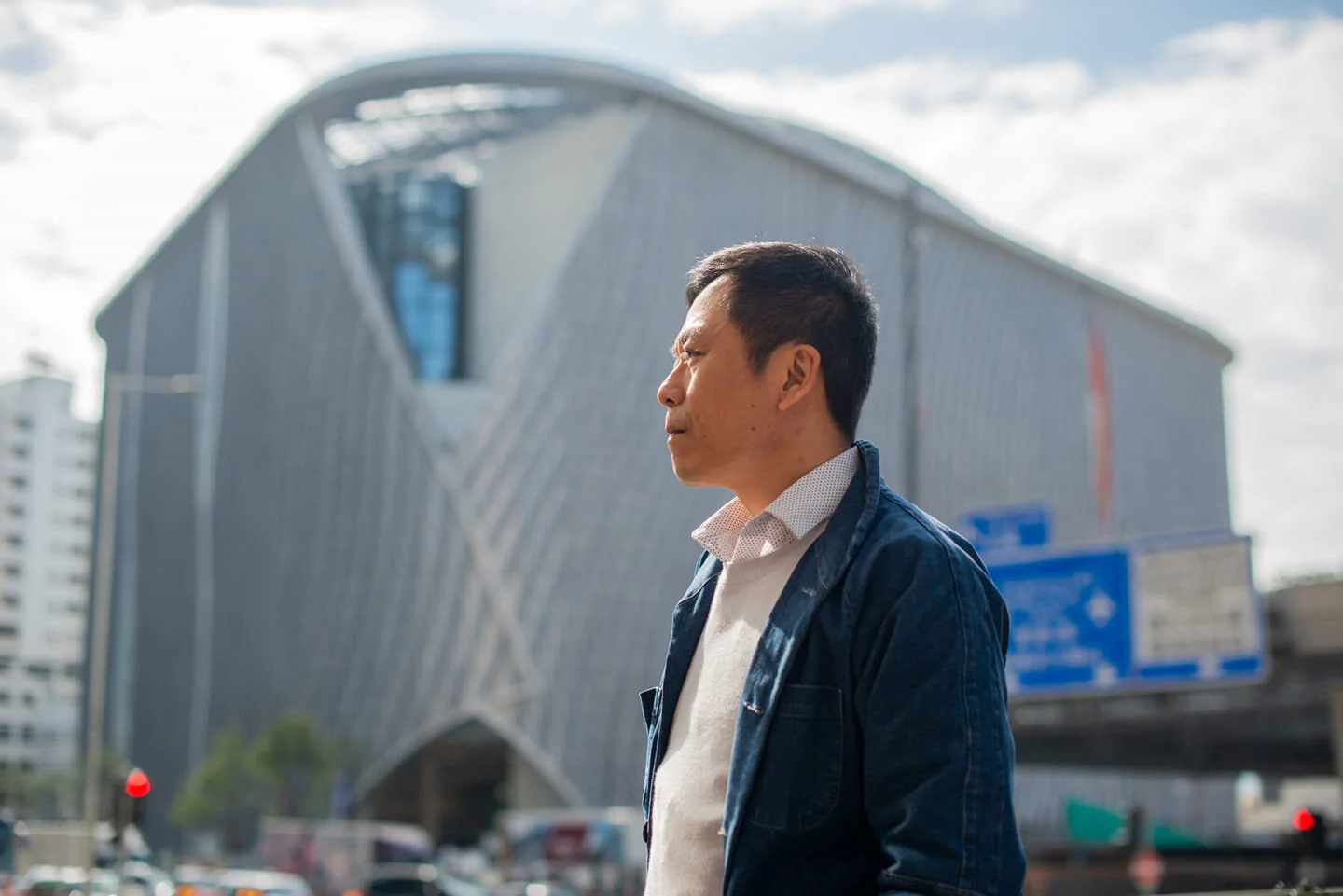  Ducky Tse Chi-Tak, who photographed the West Kowloon reclamation area for more than 25 years. His photographs show how the area transformed from a desert to the cultural center of the city. 