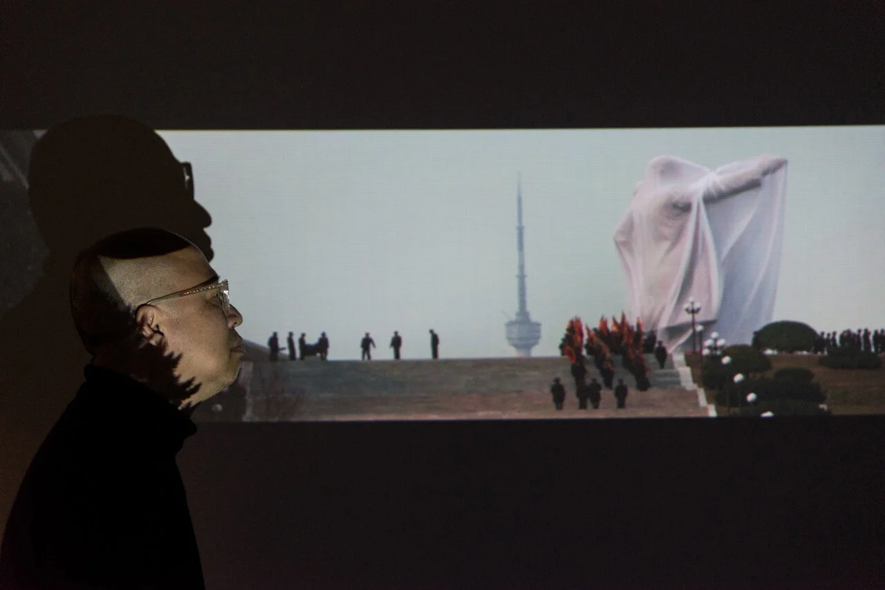 Vincent Yu , AP Hong Kong photographer on his new book Hong Kong/China photographers Nine. 