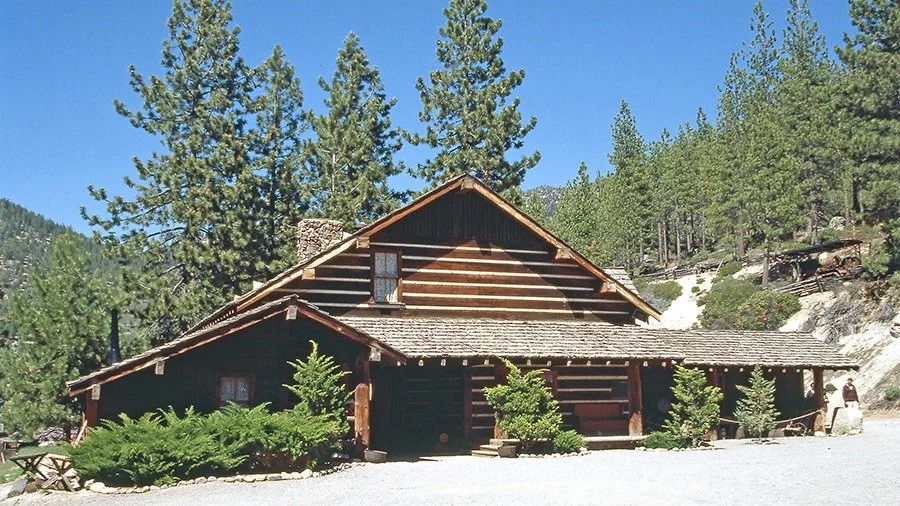 Found some old slides from I don't know how long ago. The Ponderosa was always such a fun place to visit when I was a kid.
.
.
.
.
.
#bonanza #ponderosa #inclinevillage #laketahoe #virginiacity #cartwrights #bencartwright #hoss #littlejoe #lornegreen