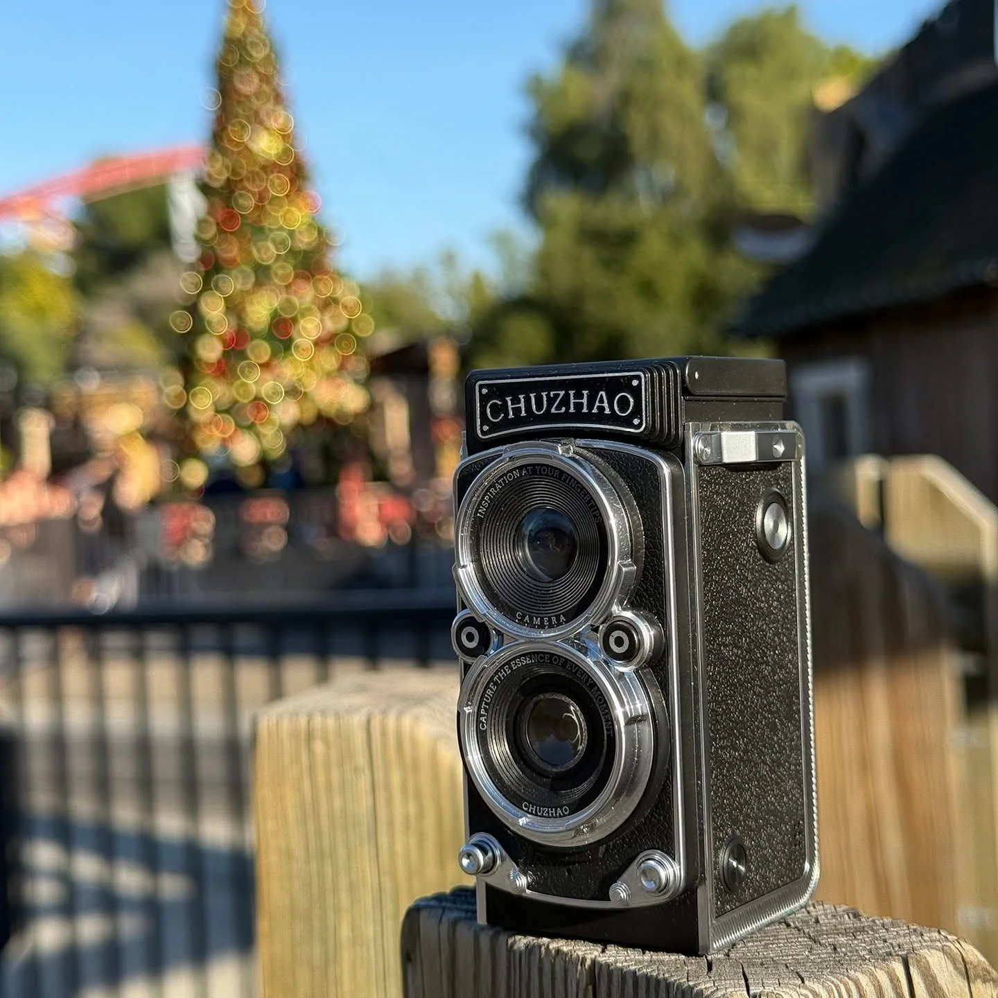 Chuzhao mini digital camera. I bought it because it looks cool sitting on my desk. It takes OK pictures, struggles in bright area and kinda blows out white areas, but it's fun to take out and play with. These are some Christmas shots from Knotts Berr