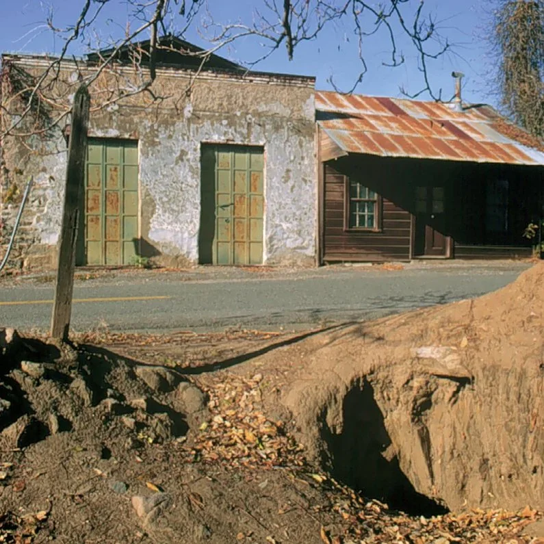 Cassaretto Store, Southern Mines area of the California Gold Country, the town of Hornitos. Awesome town with many historic, gold rush-era buildings remaining.
.
.
.
.
#hornitos #california #goldcountry #goldmines #gold rush #hwy49 #exploratography #
