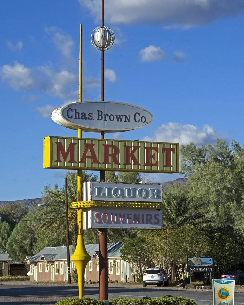 Chas. Brown Co.