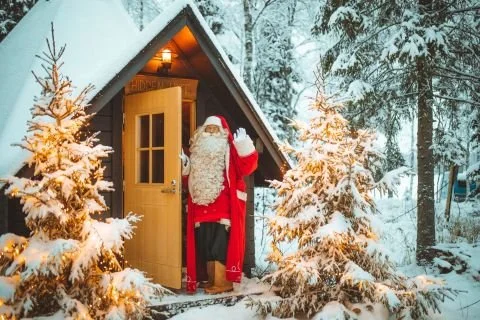santas-secret-hut-c-apukka-rovaniemi-cdb484a2.jpg