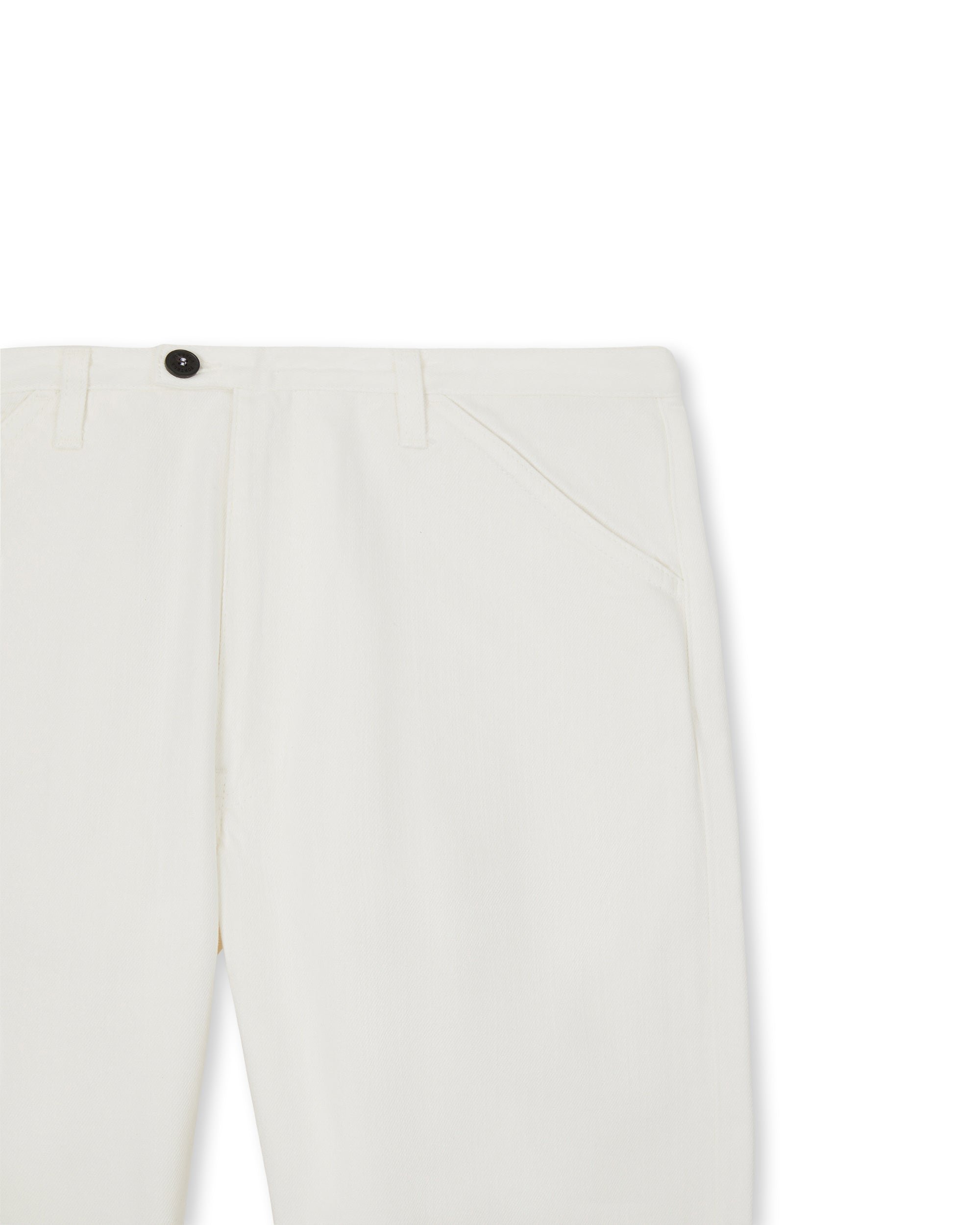 941NSTVJC00253-FO4-WHITE_03.jpg