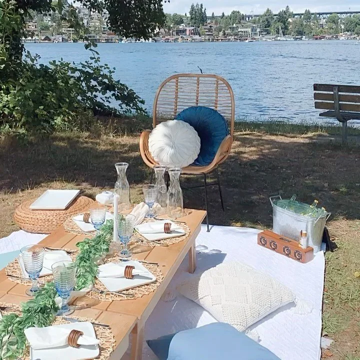 Picnic Party Seattle — Book a Picnic — Rhubarb Co.