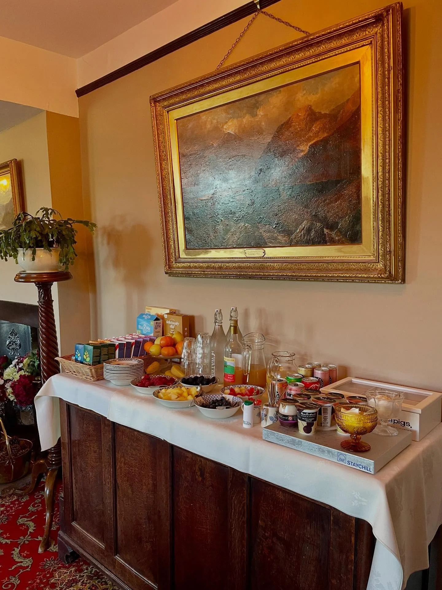 Breakfast like a King and you&rsquo;ll conquer any mountain! 

Enjoy Breakfast with lovely views from our dining room, across the terrace to Low Fell, as many guests have done since the 1600s. 

Breakfast is served in the traditional English manner, 