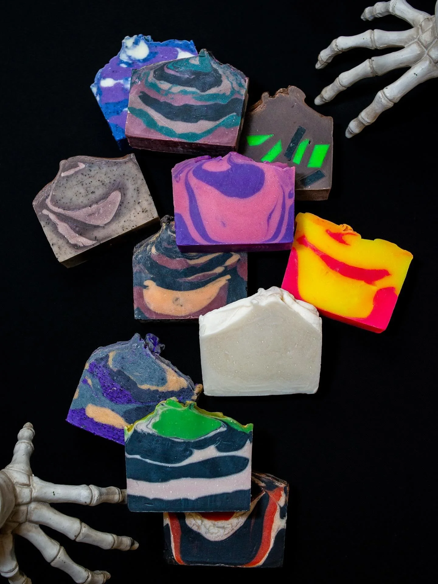 Thanks to @jessicakostphotography for taking some awesome photos. 
Shop the website and see the full collection!
FILTHYLITTLETHINGSOAPCO.CA